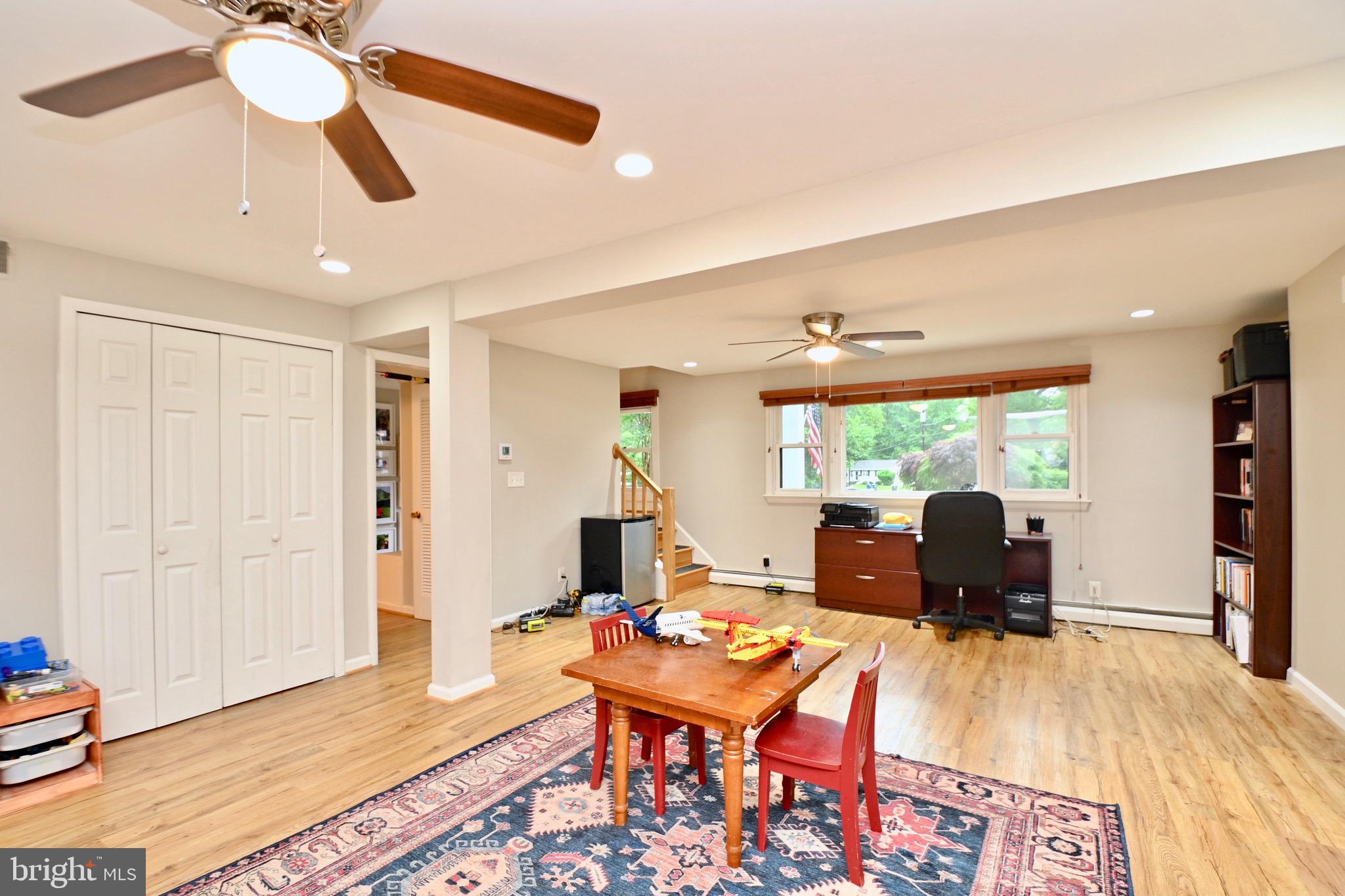 KINGWOOD PARK - Residential Lease