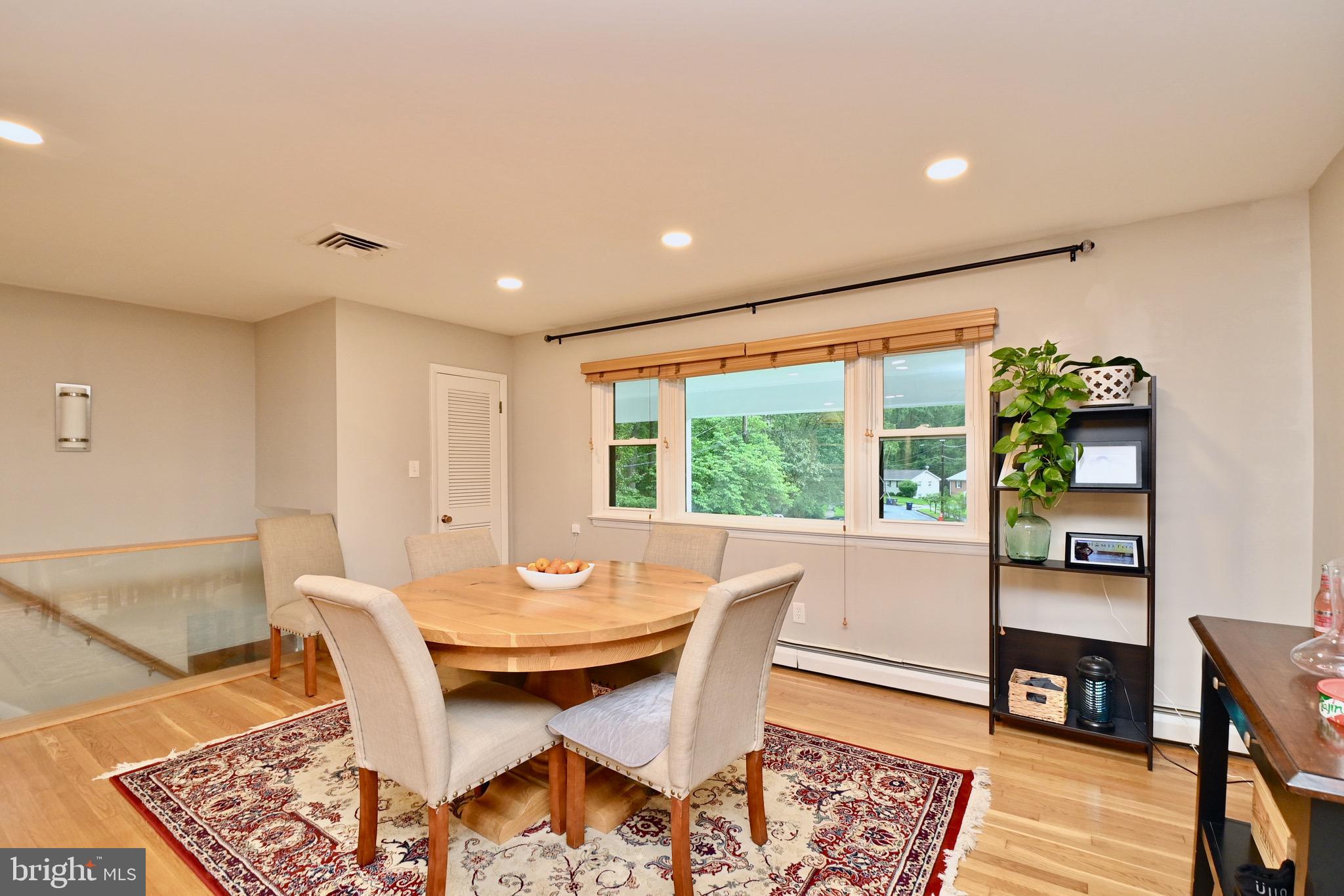 KINGWOOD PARK - Residential Lease