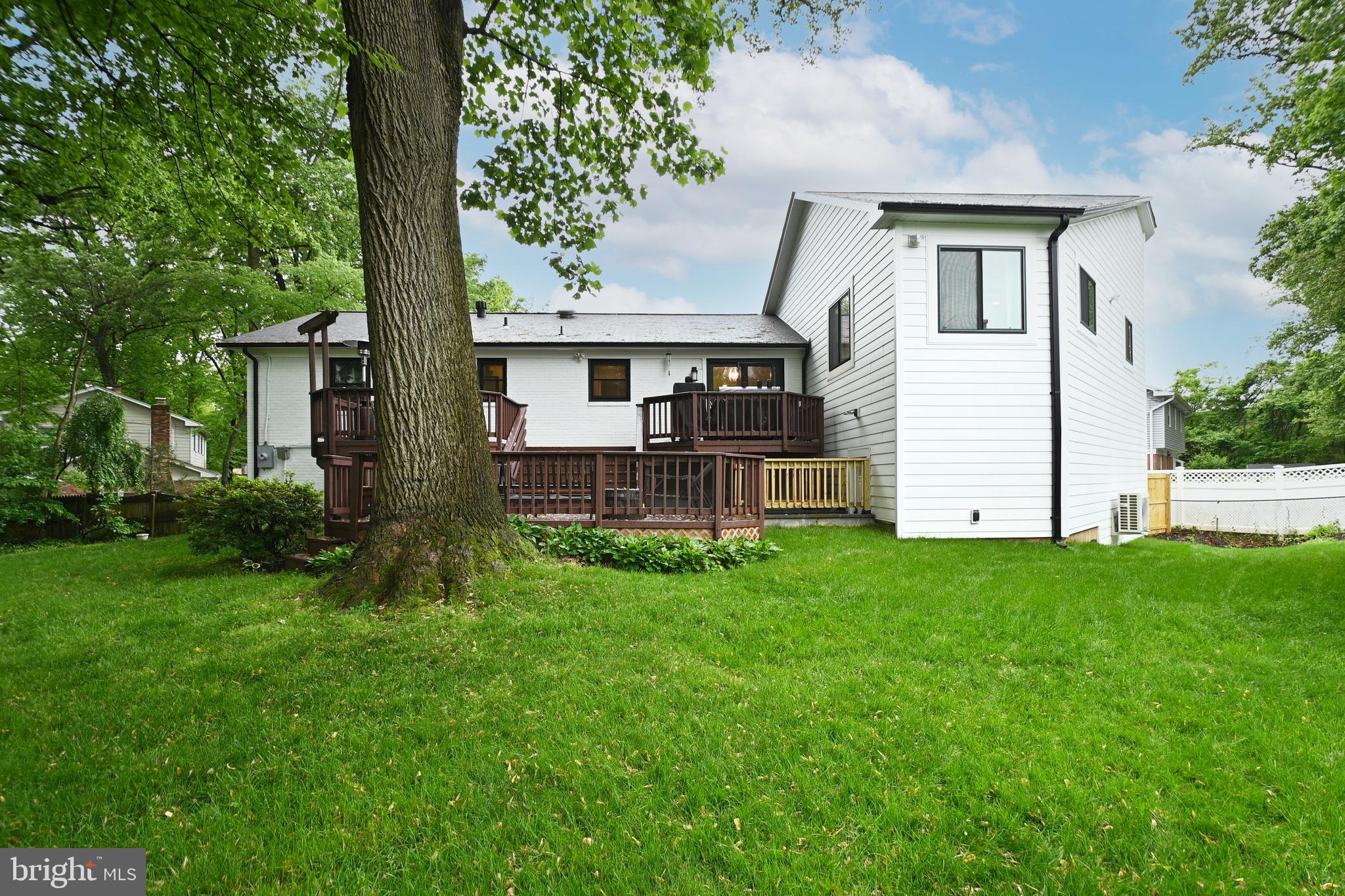 KINGWOOD PARK - Residential Lease