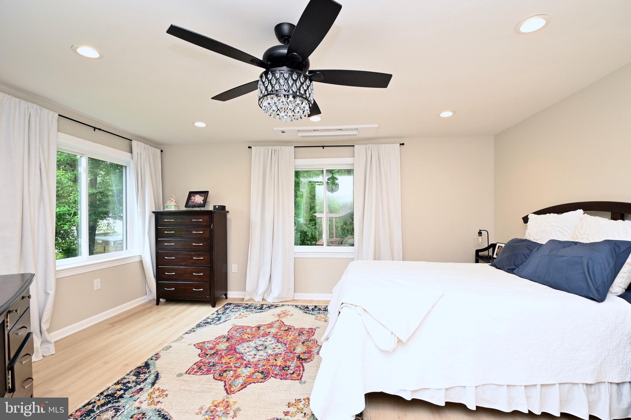 KINGWOOD PARK - Residential Lease