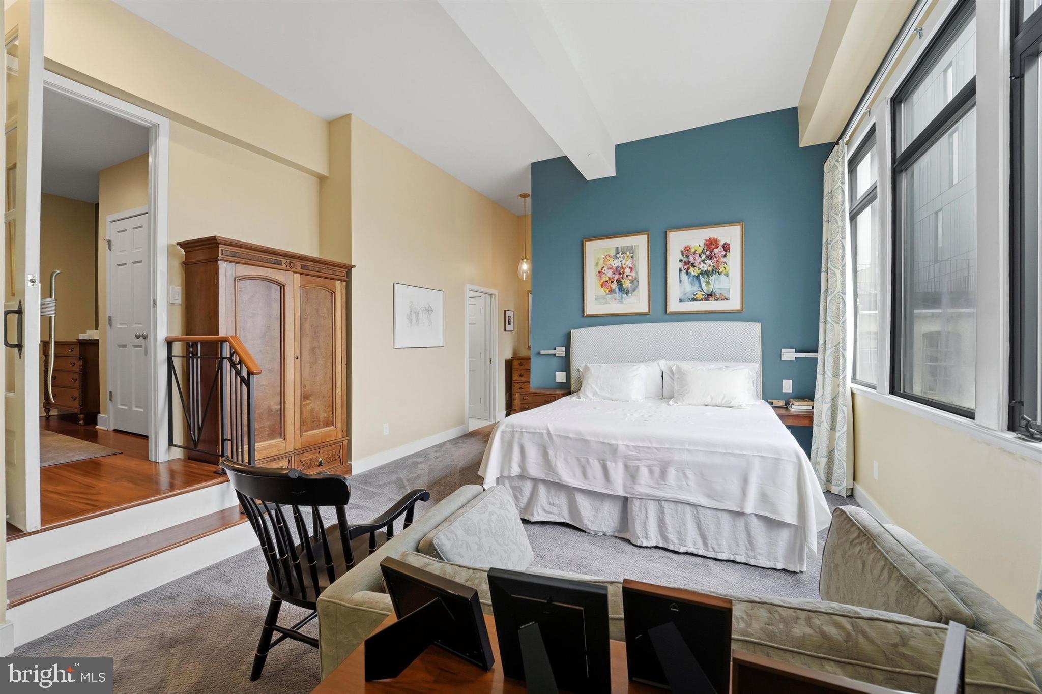 OLD CITY - Residential