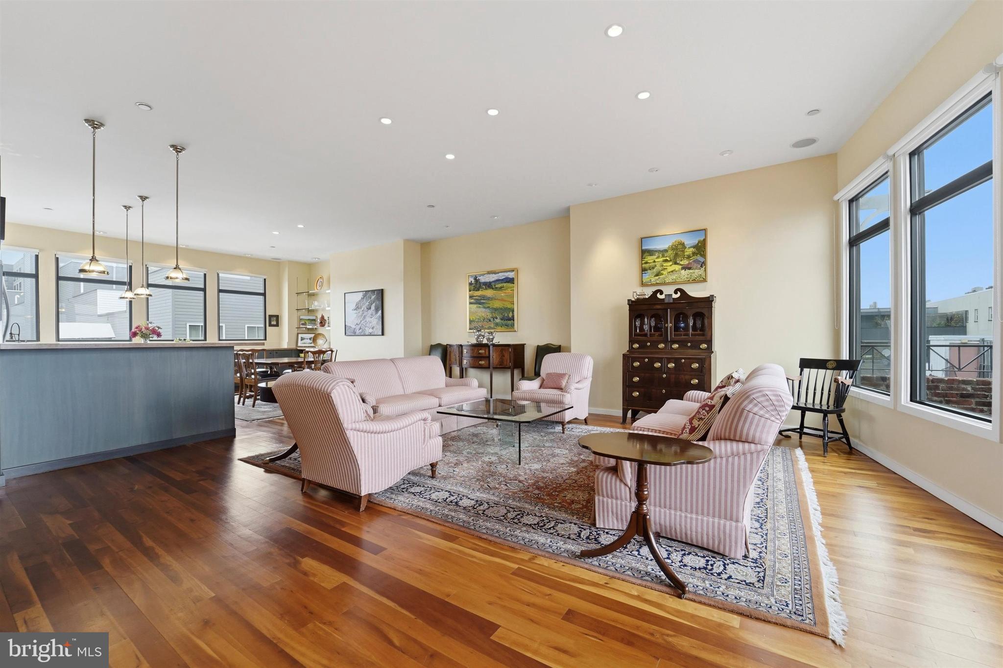 OLD CITY - Residential