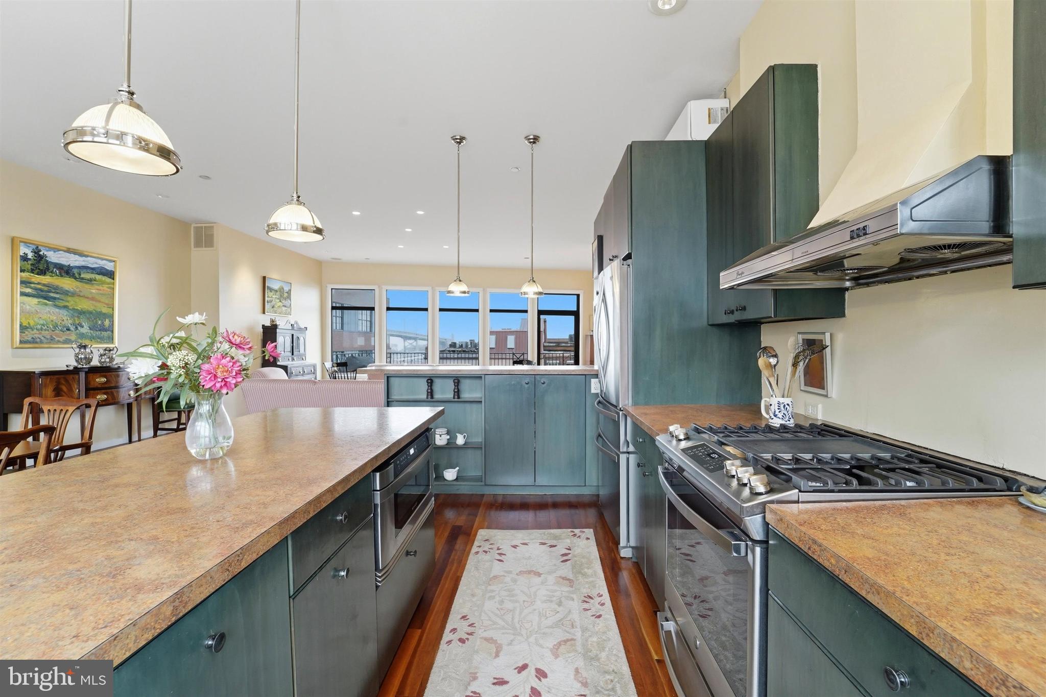 OLD CITY - Residential