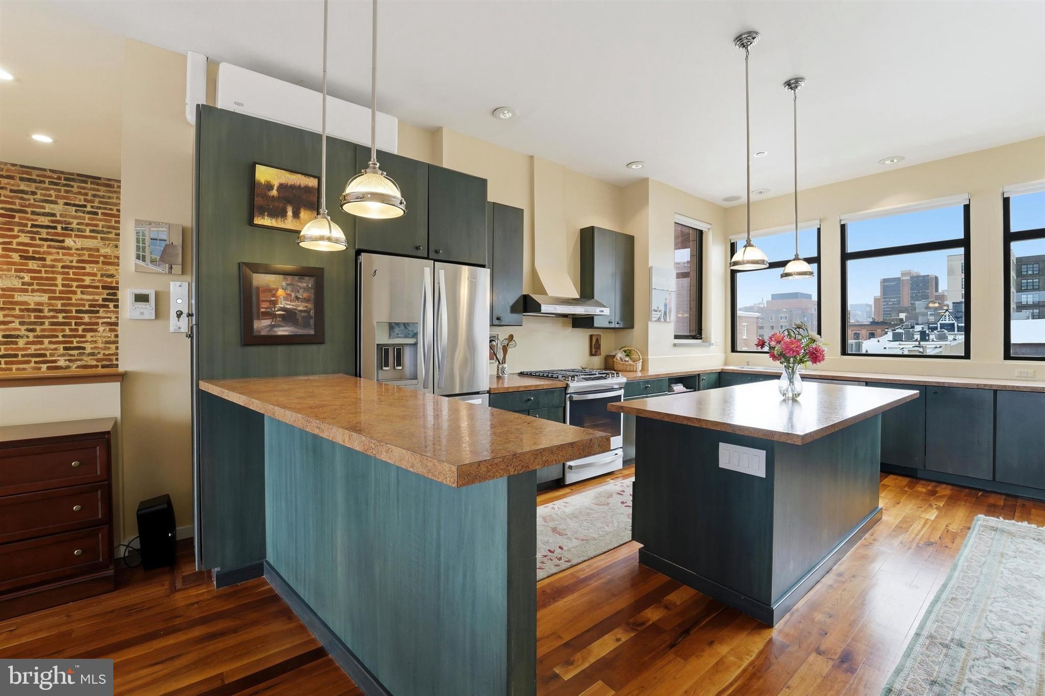 OLD CITY - Residential