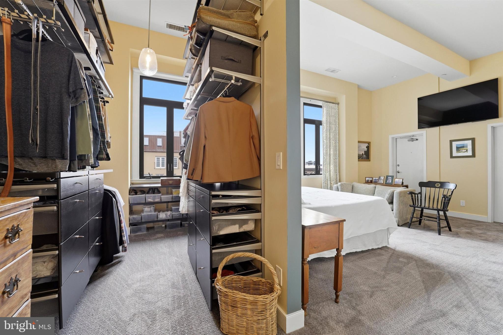 OLD CITY - Residential