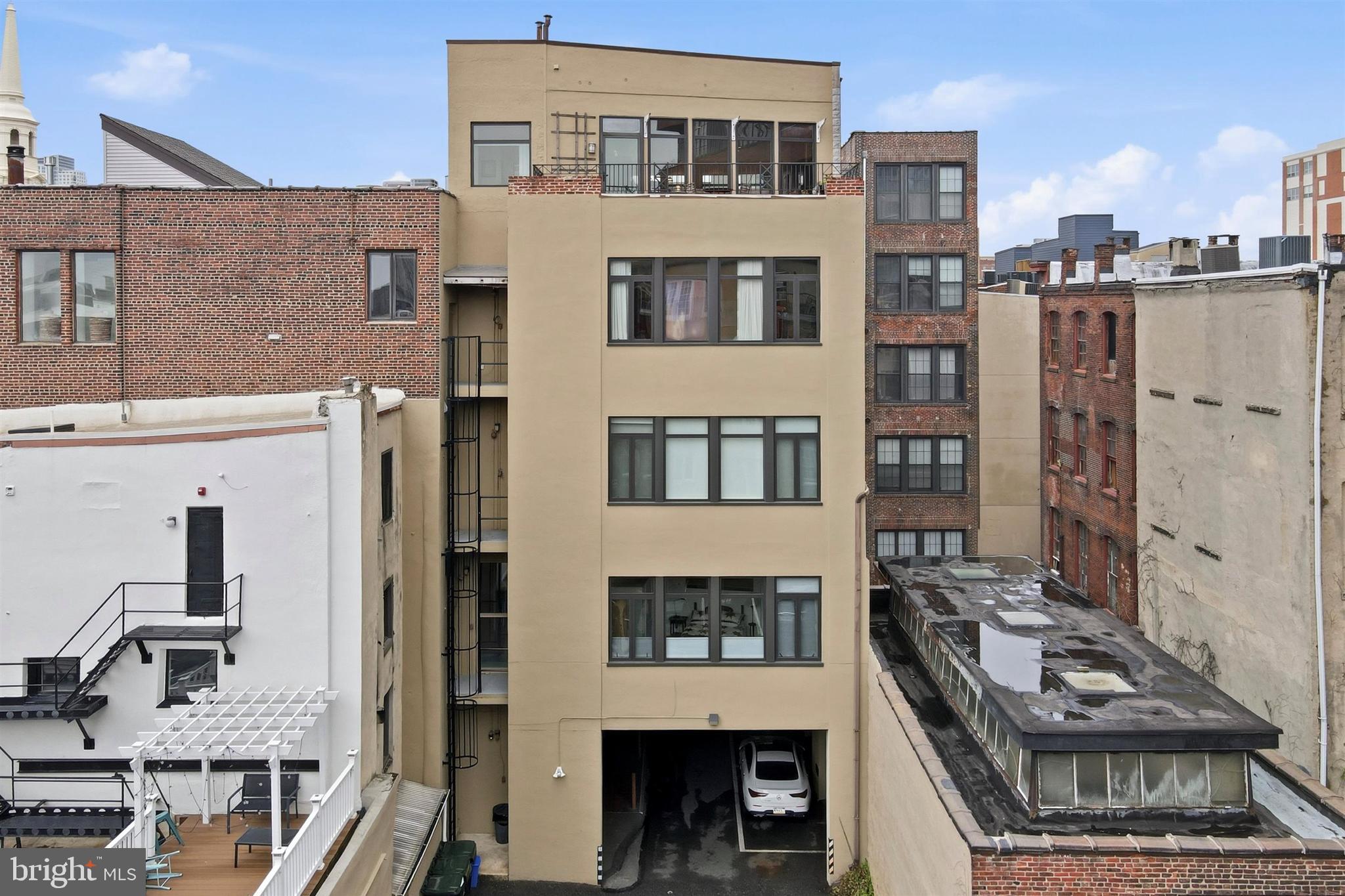 OLD CITY - Residential