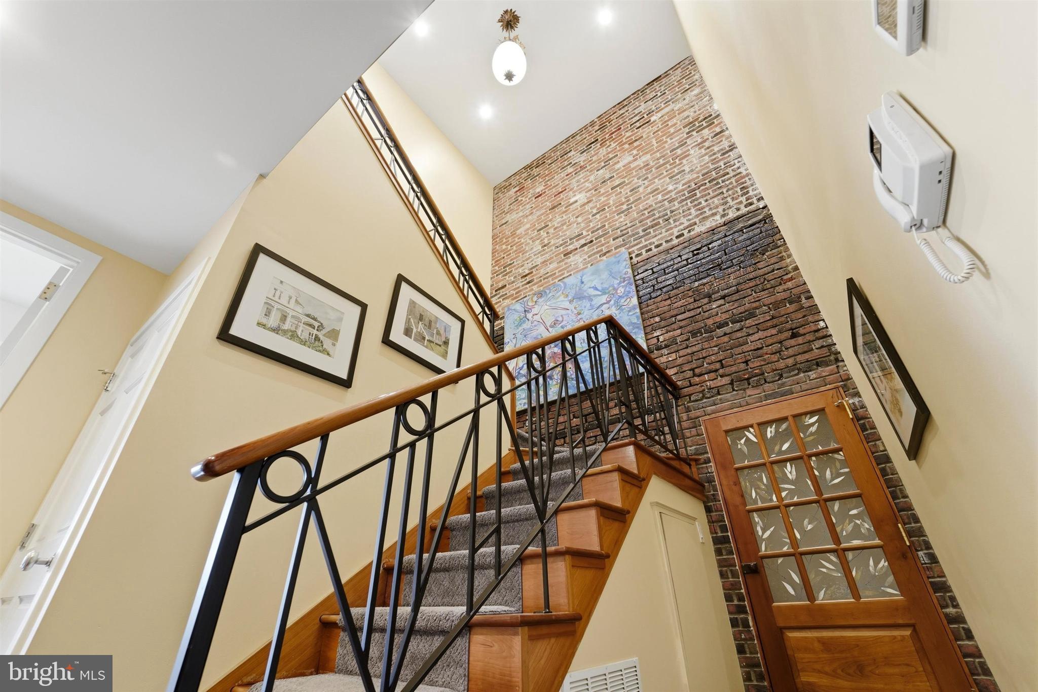 OLD CITY - Residential