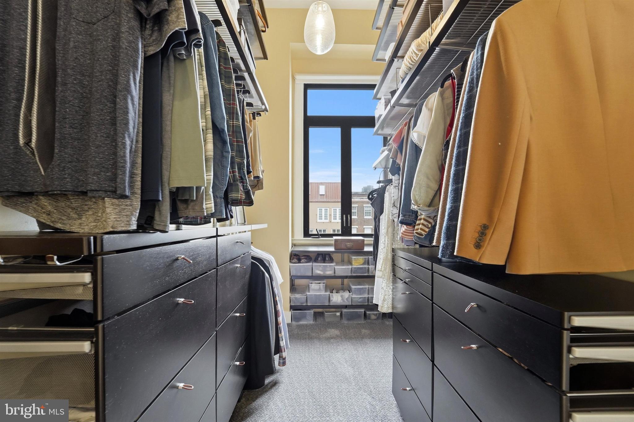 OLD CITY - Residential