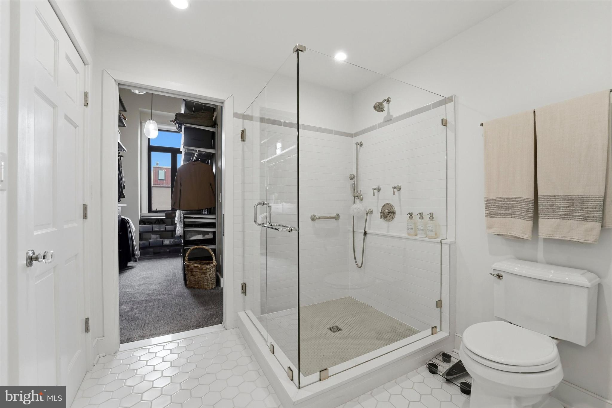 OLD CITY - Residential