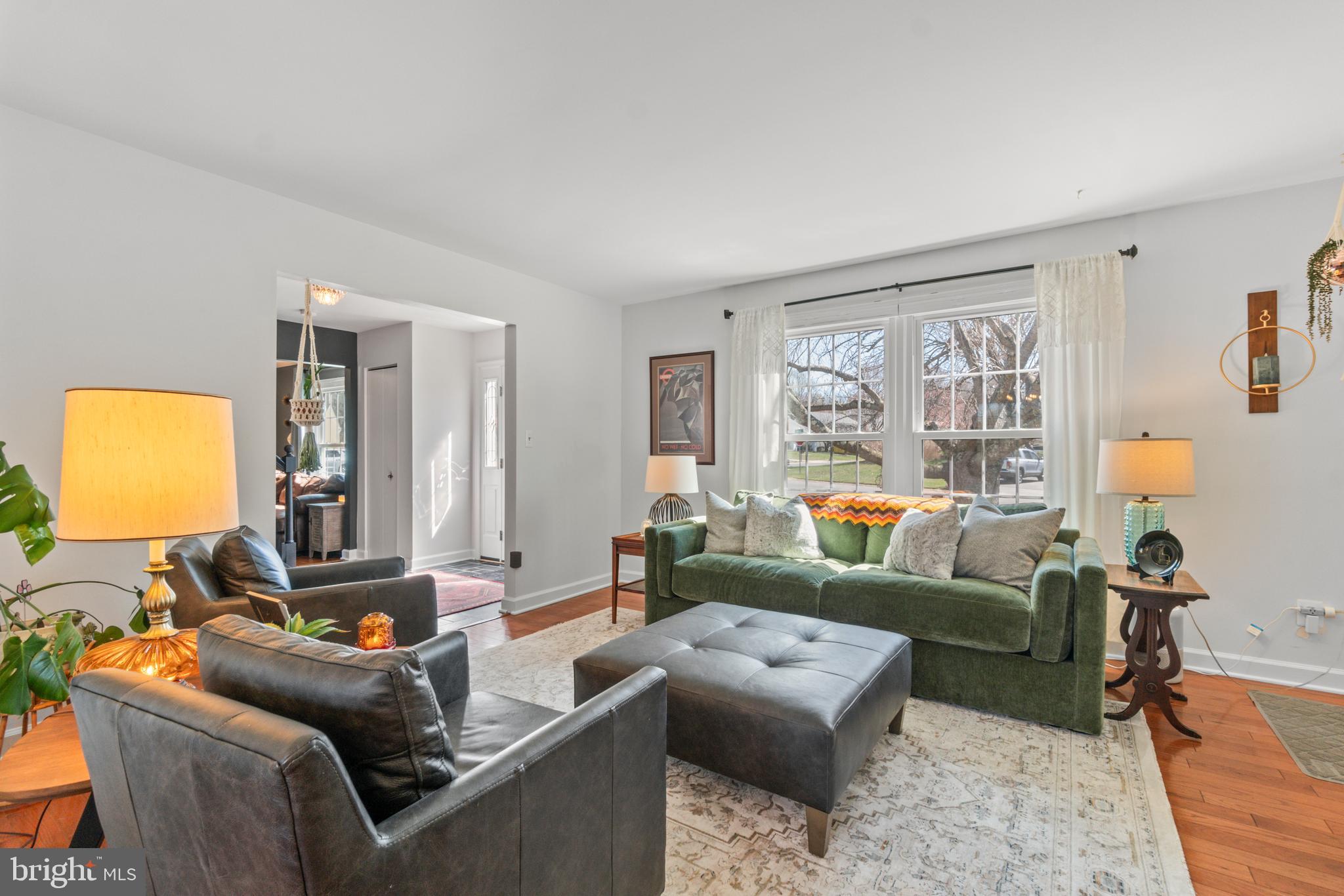 BURLEIGH MANOR - Residential