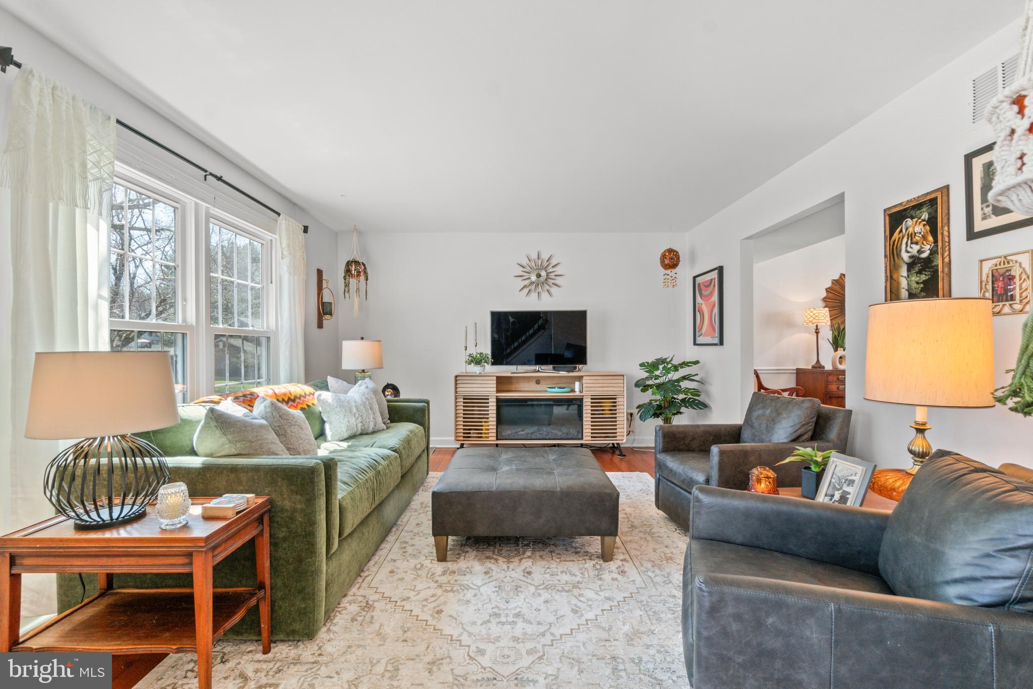 BURLEIGH MANOR - Residential