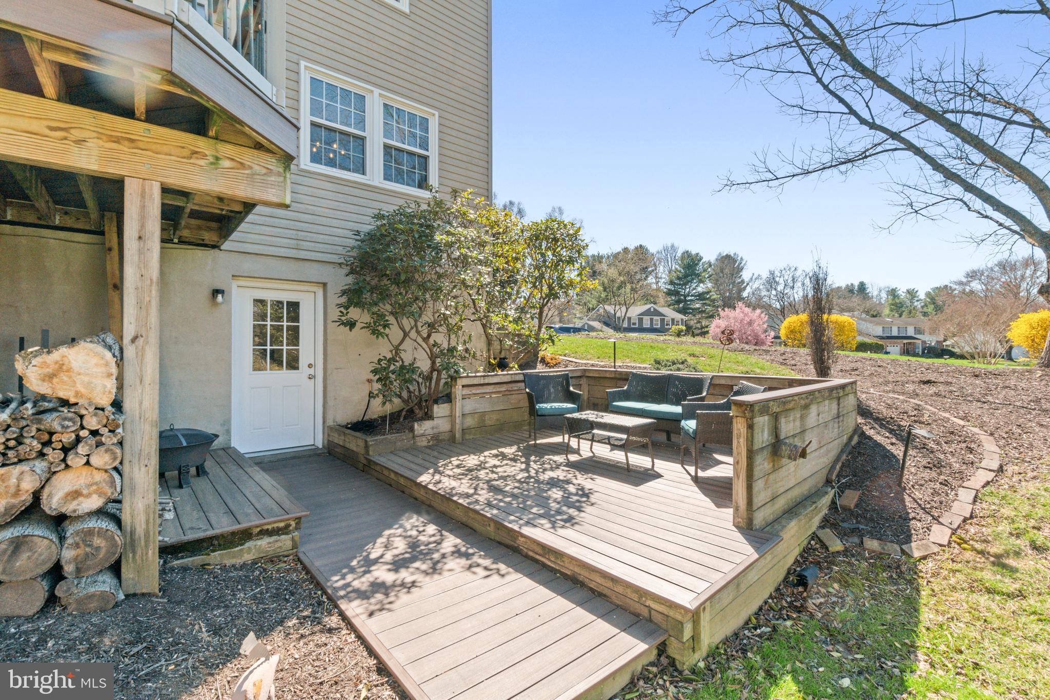 BURLEIGH MANOR - Residential