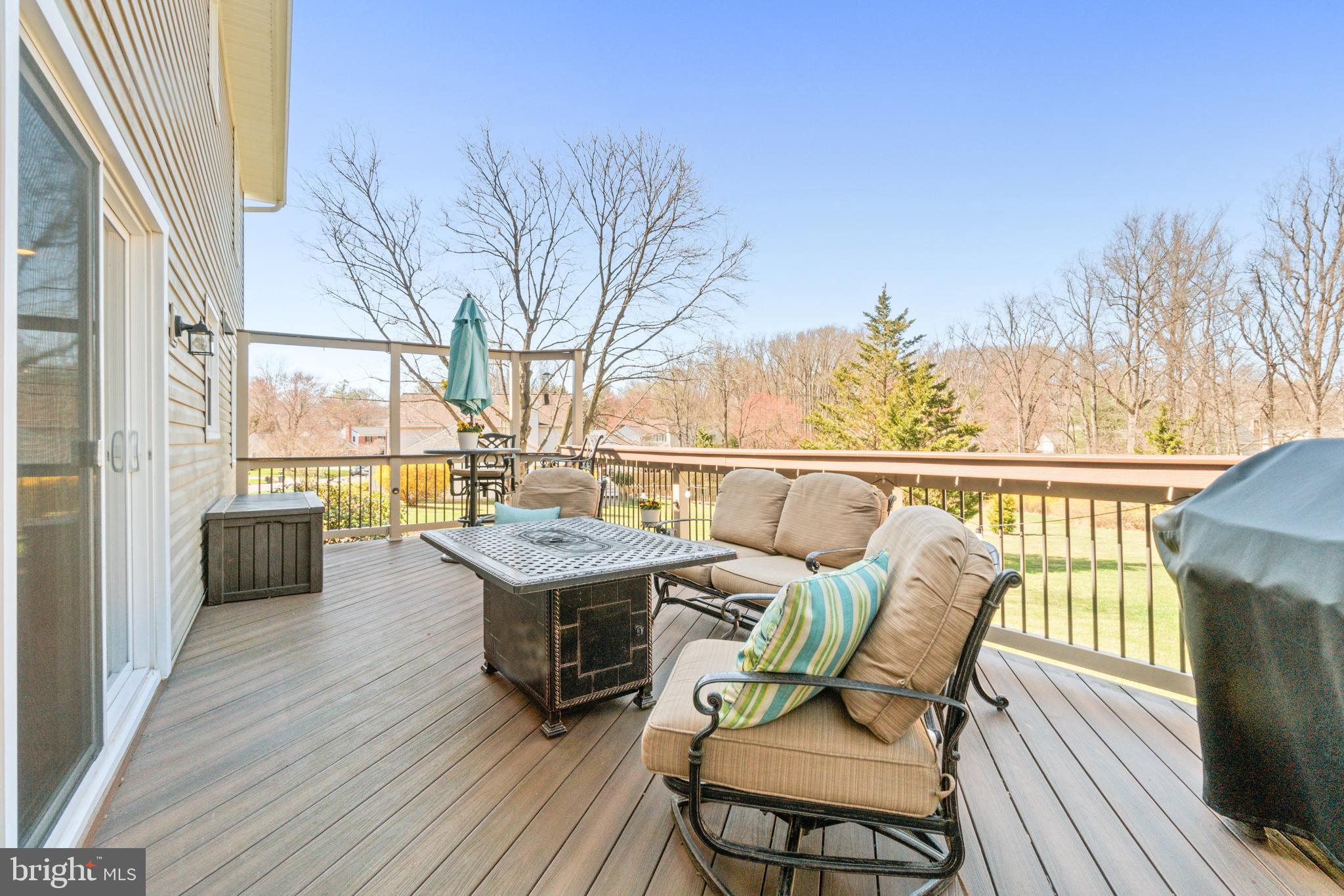 BURLEIGH MANOR - Residential