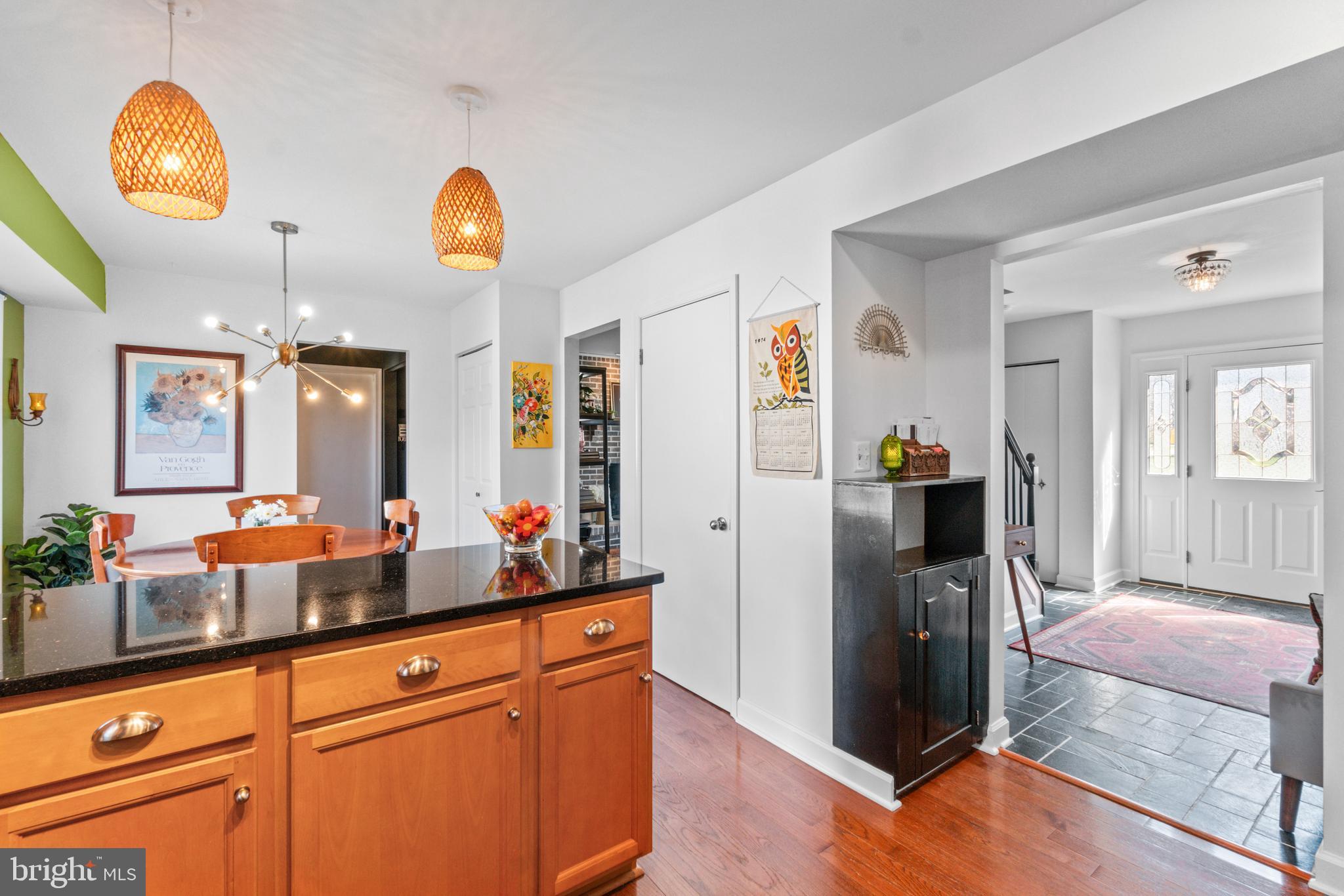 BURLEIGH MANOR - Residential