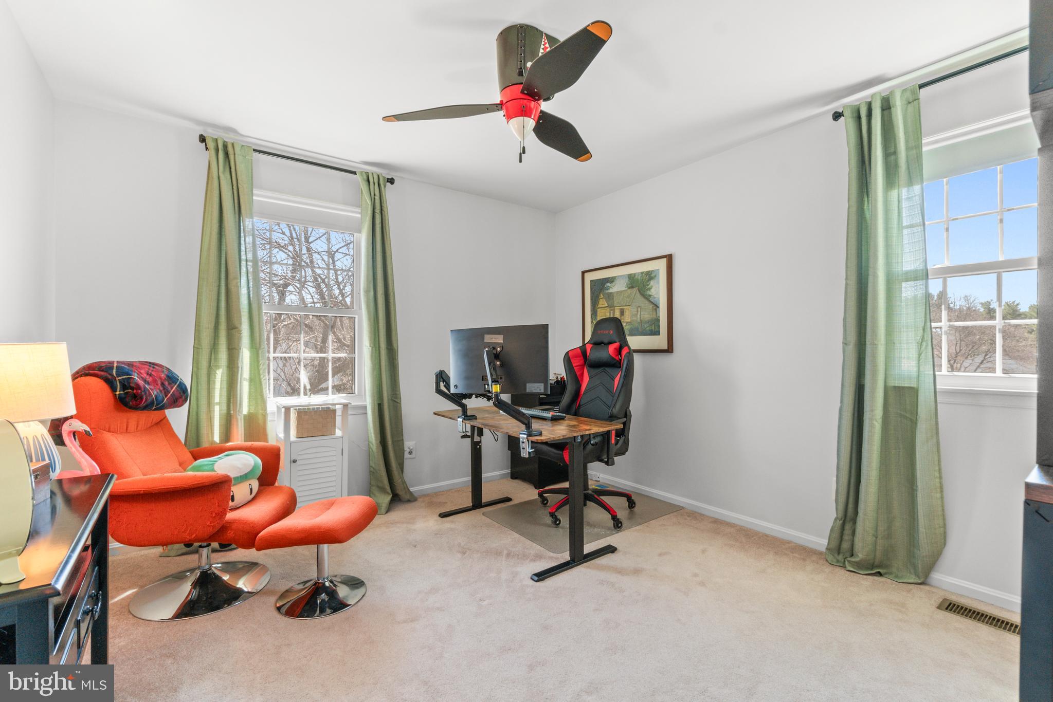 BURLEIGH MANOR - Residential