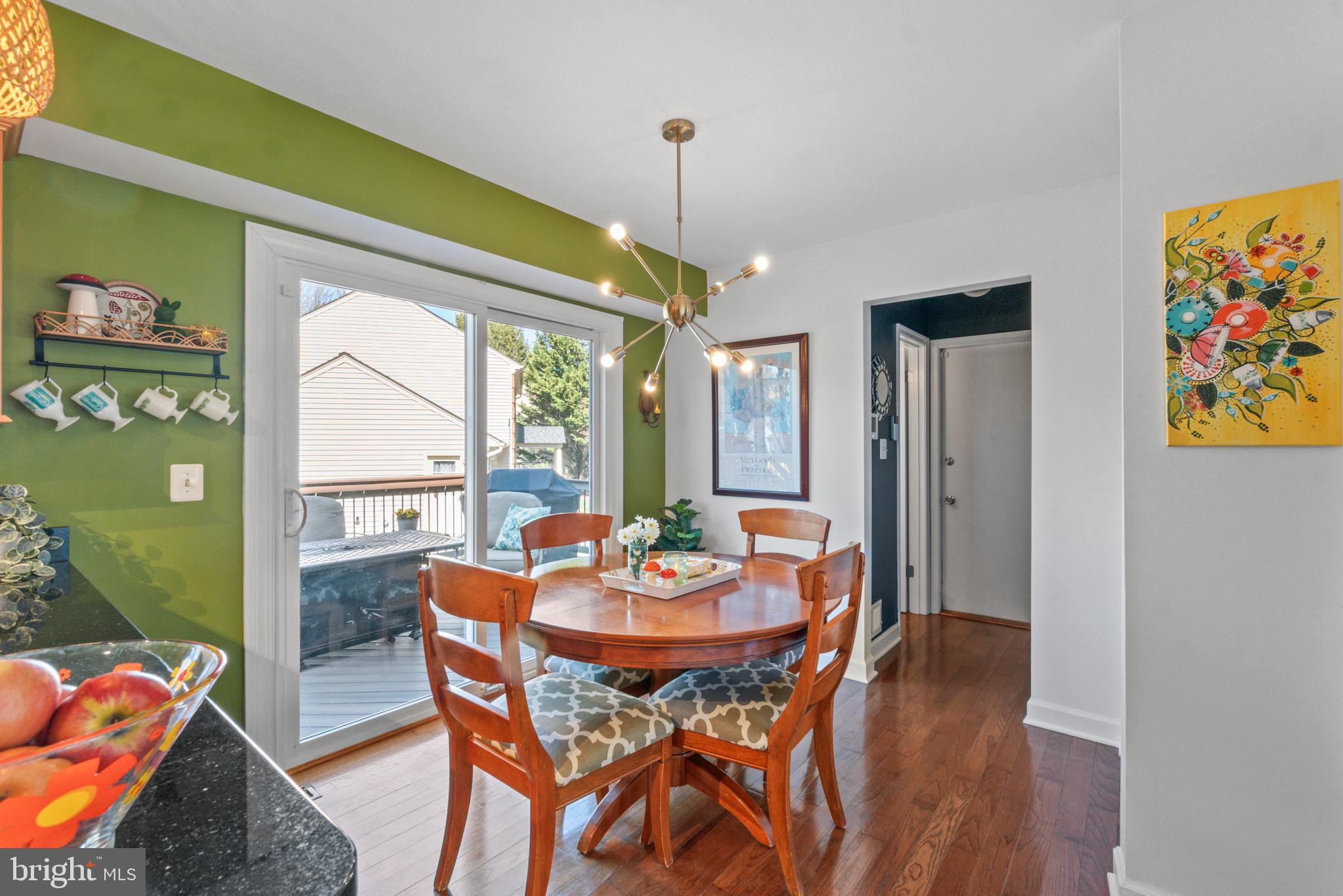 BURLEIGH MANOR - Residential