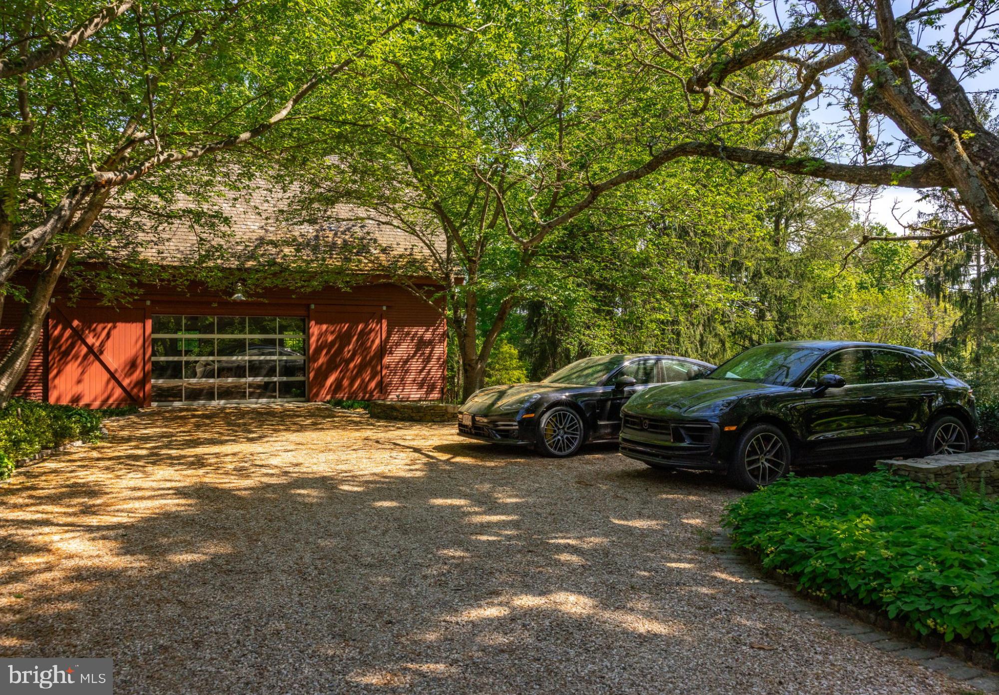 LANGLEY FARMS - Residential