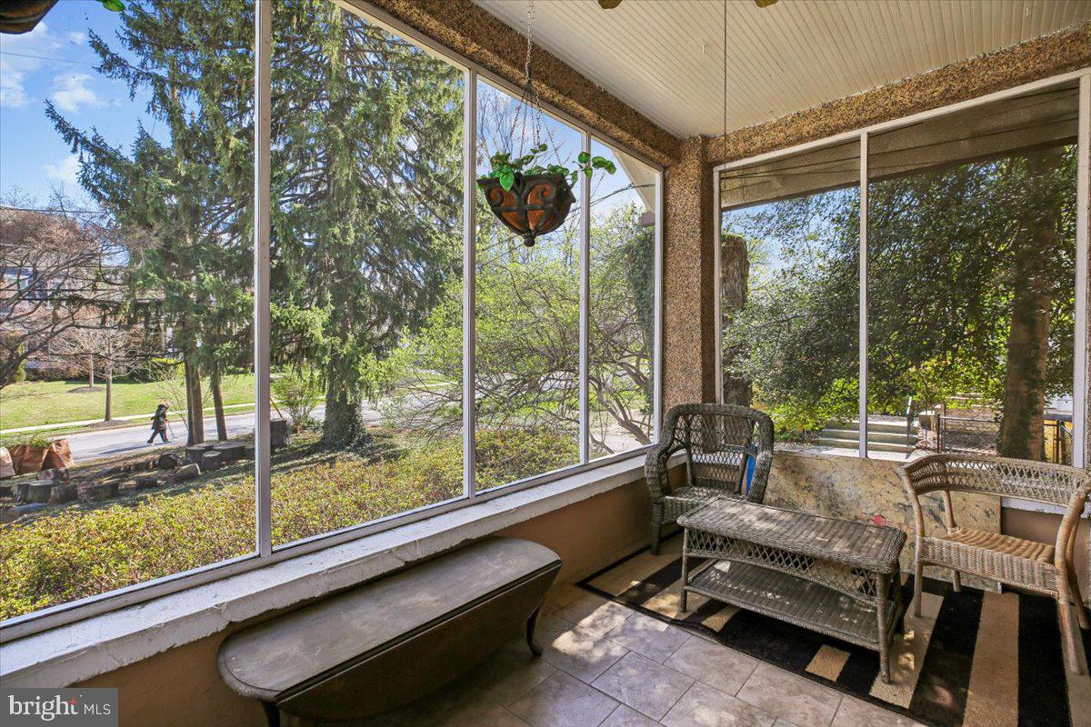 5511 ALTA VISTA ROAD