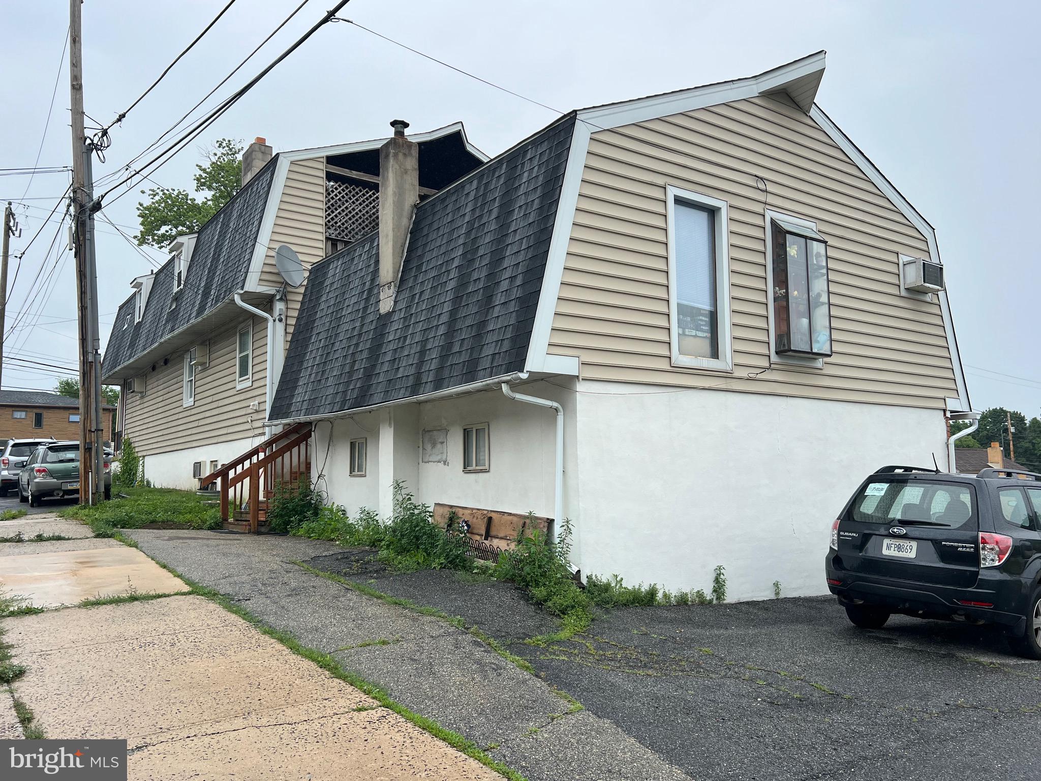2938 RIDGE PIKE
