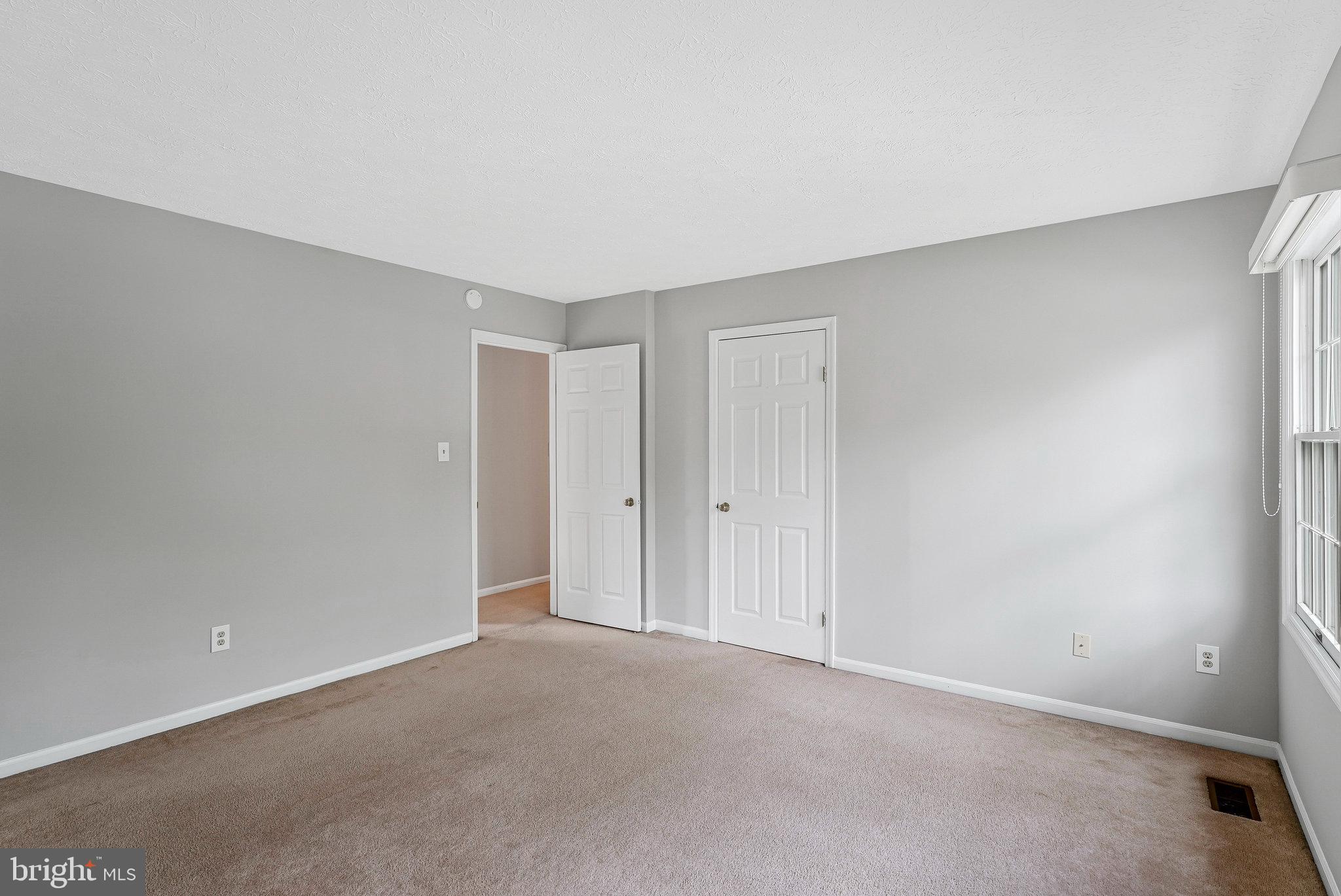 SPRING GROVE FARM - Residential Lease