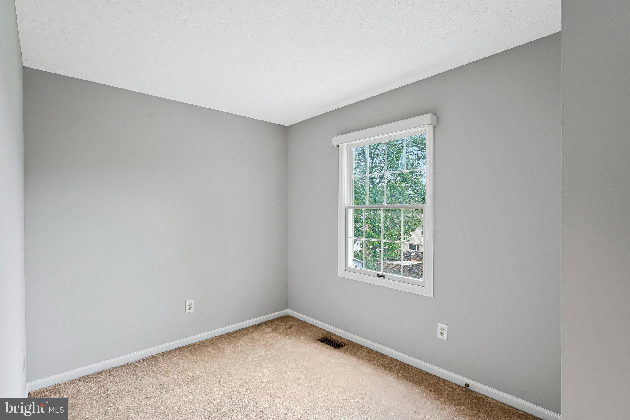 SPRING GROVE FARM - Residential Lease