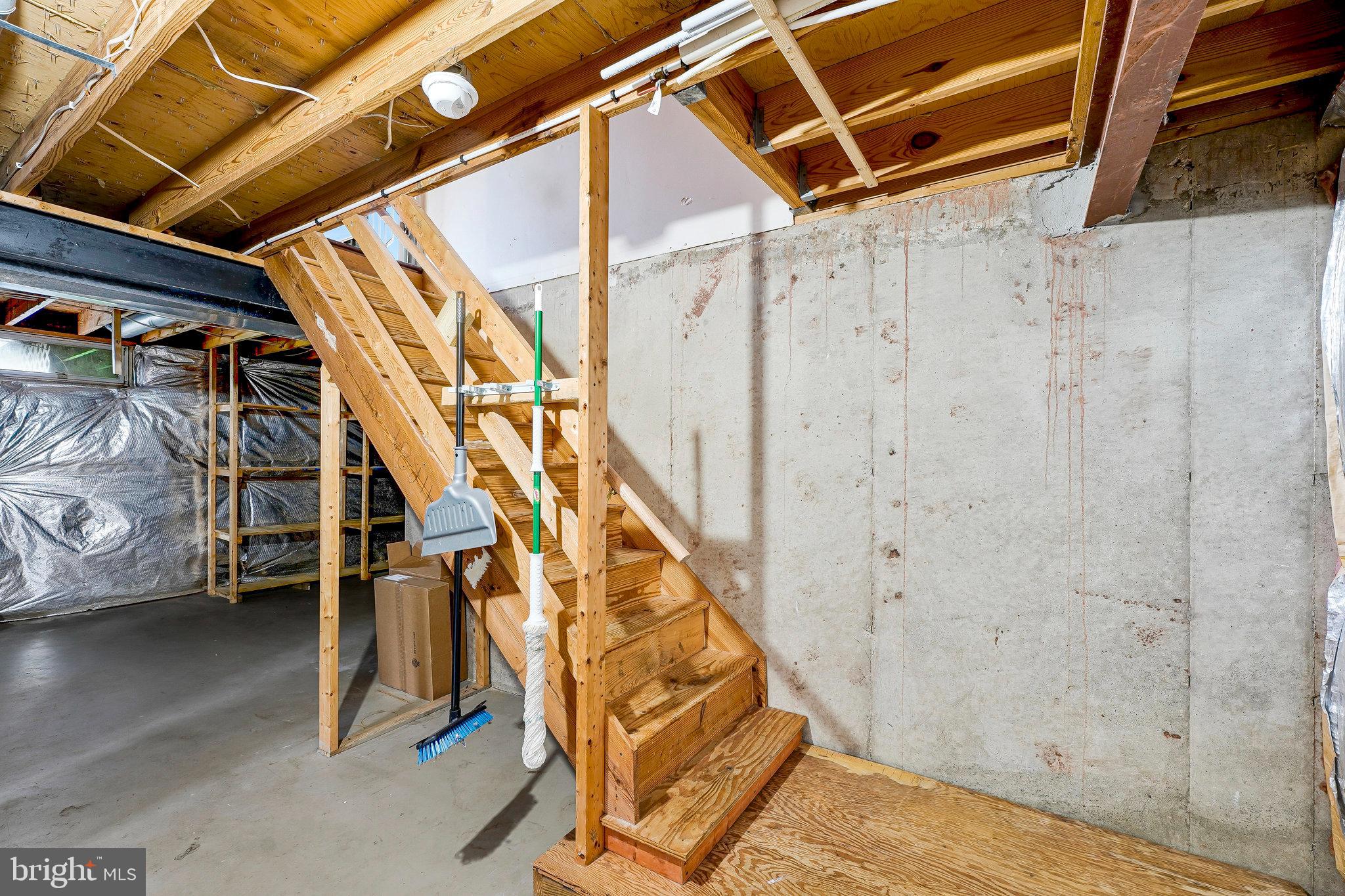 SPRING GROVE FARM - Residential Lease