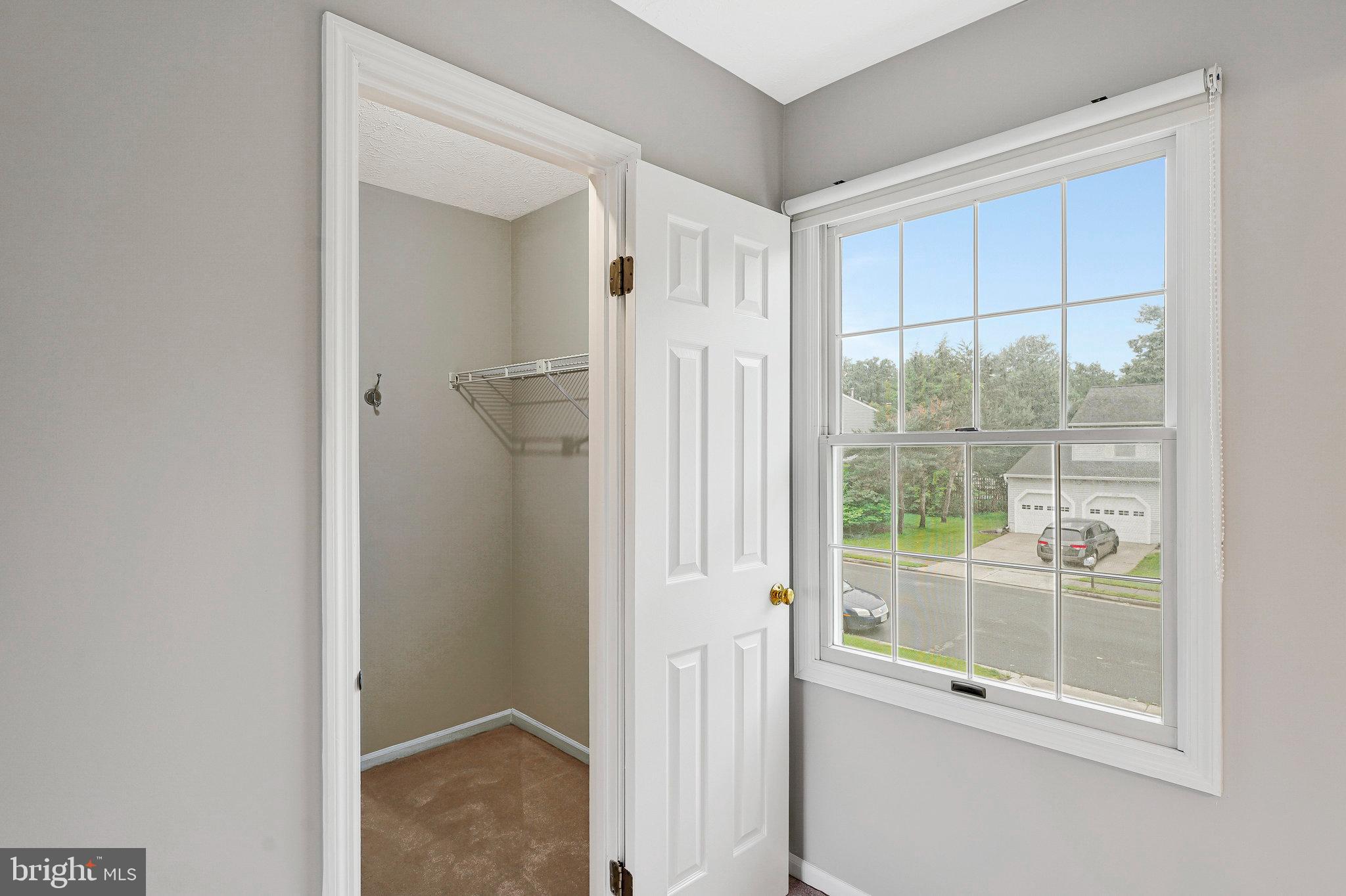 SPRING GROVE FARM - Residential Lease