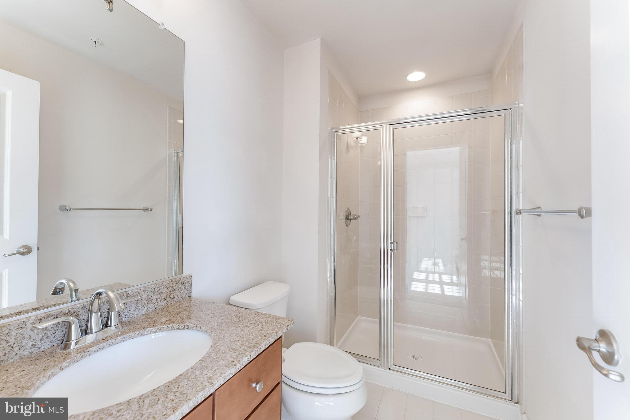 DISCOVERY SQUARE - Residential Lease