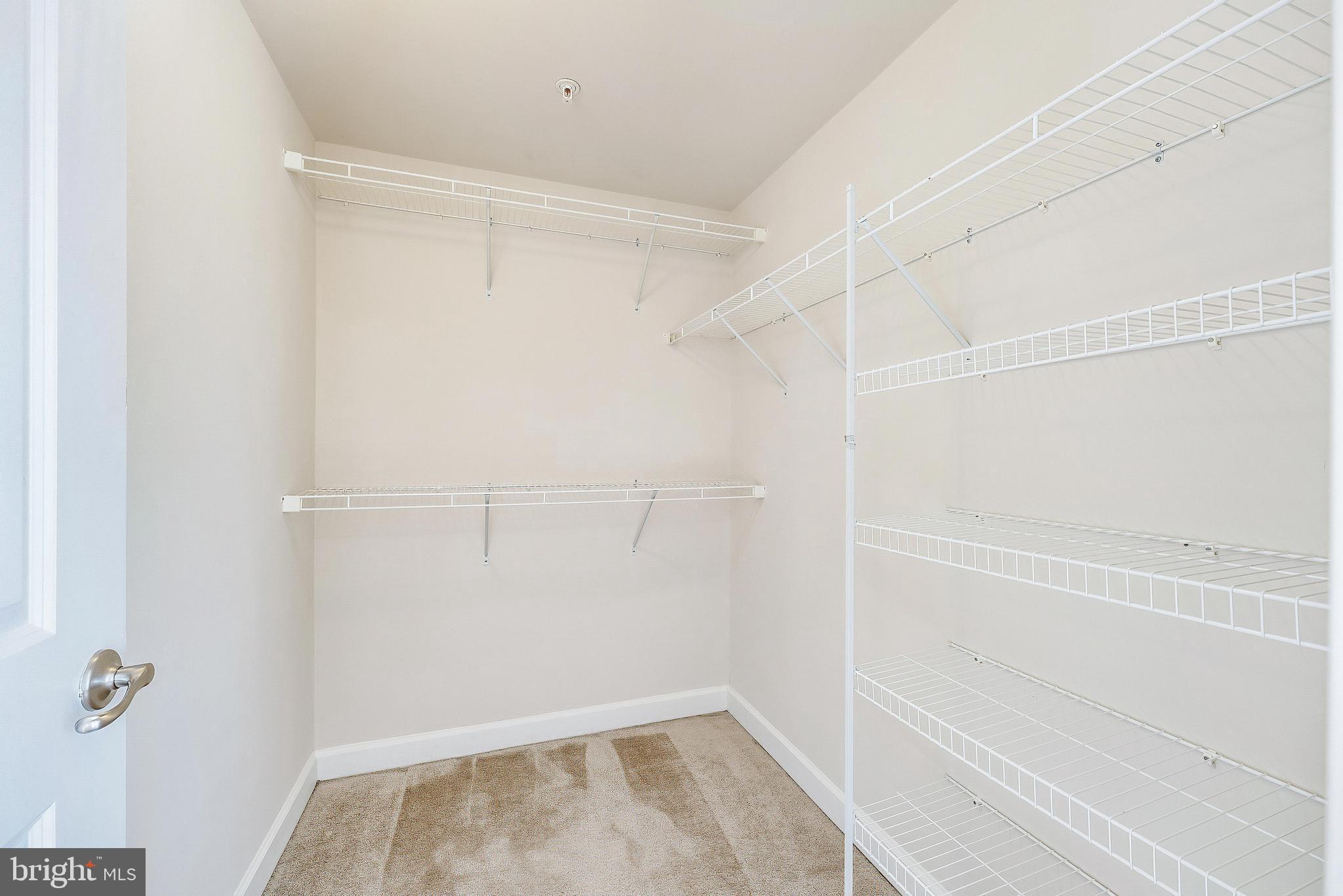 DISCOVERY SQUARE - Residential Lease