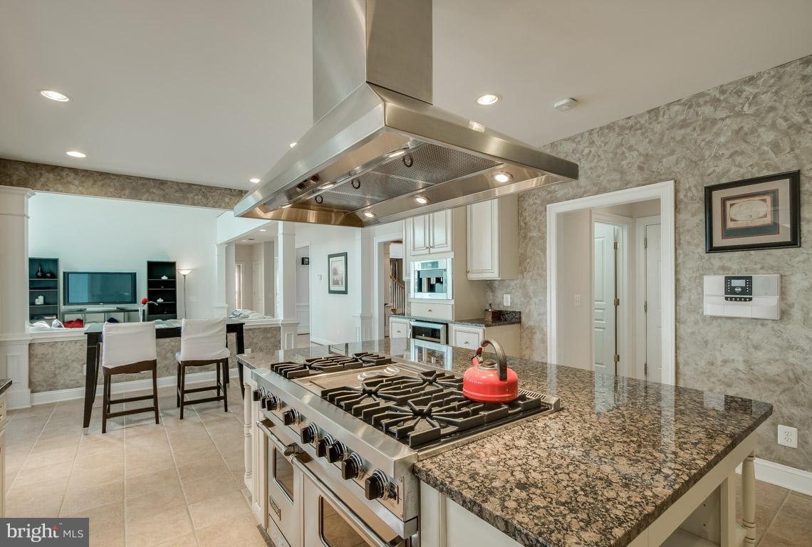 LAUREL HILL LANDBAY - Residential