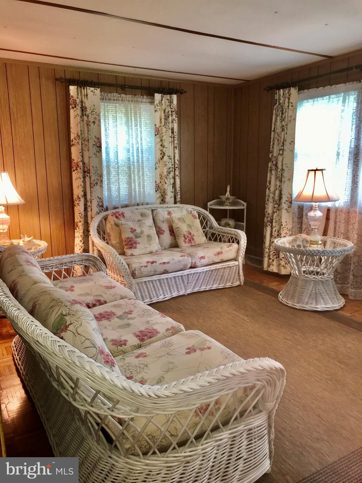 WESTMORELAND SHORES - Residential