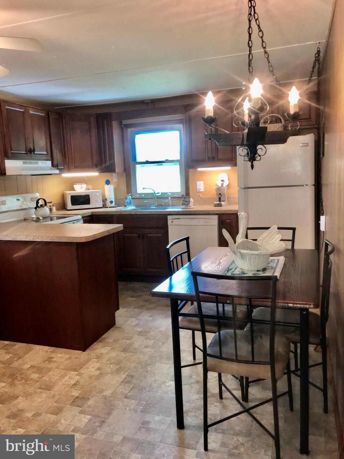 WESTMORELAND SHORES - Residential