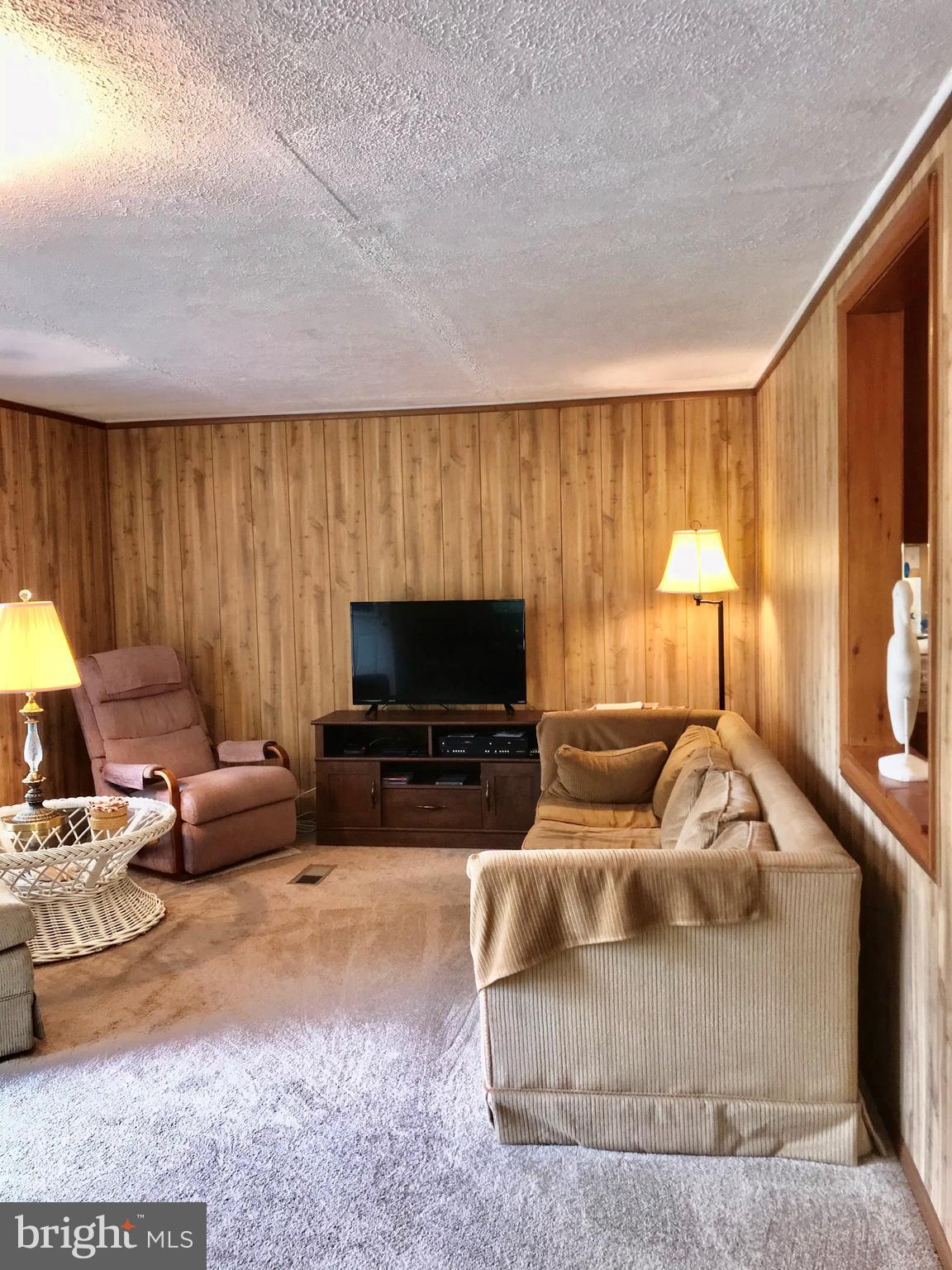 WESTMORELAND SHORES - Residential