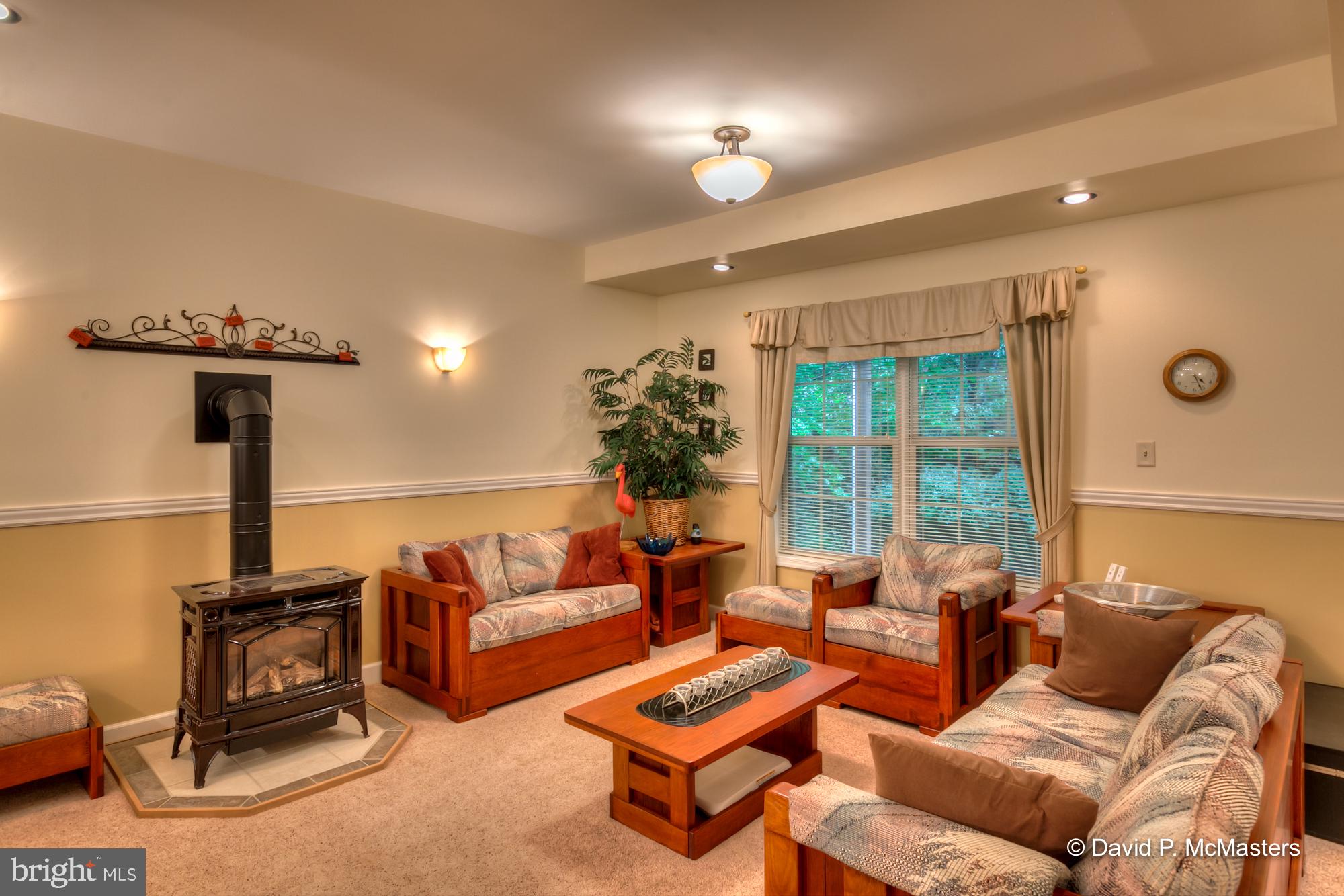 CACAPON SOUTH - Residential