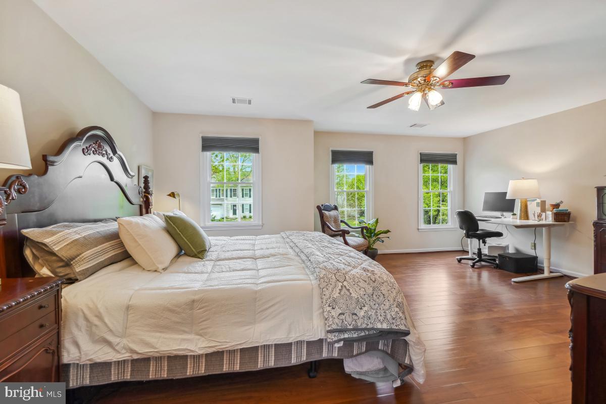 ARROWOOD - Residential