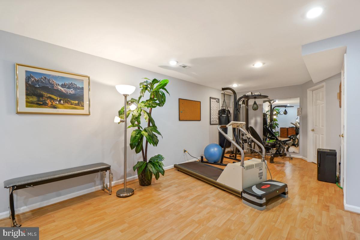 ARROWOOD - Residential