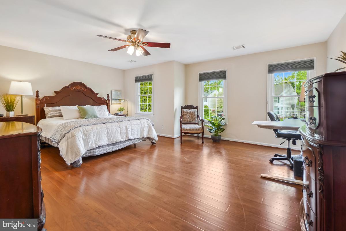 ARROWOOD - Residential