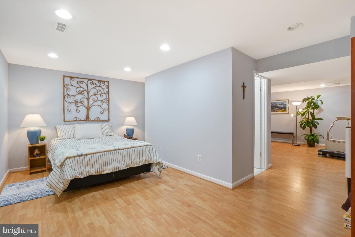 ARROWOOD - Residential