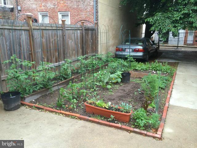 FELLS POINT HISTORIC DISTRICT - Residential