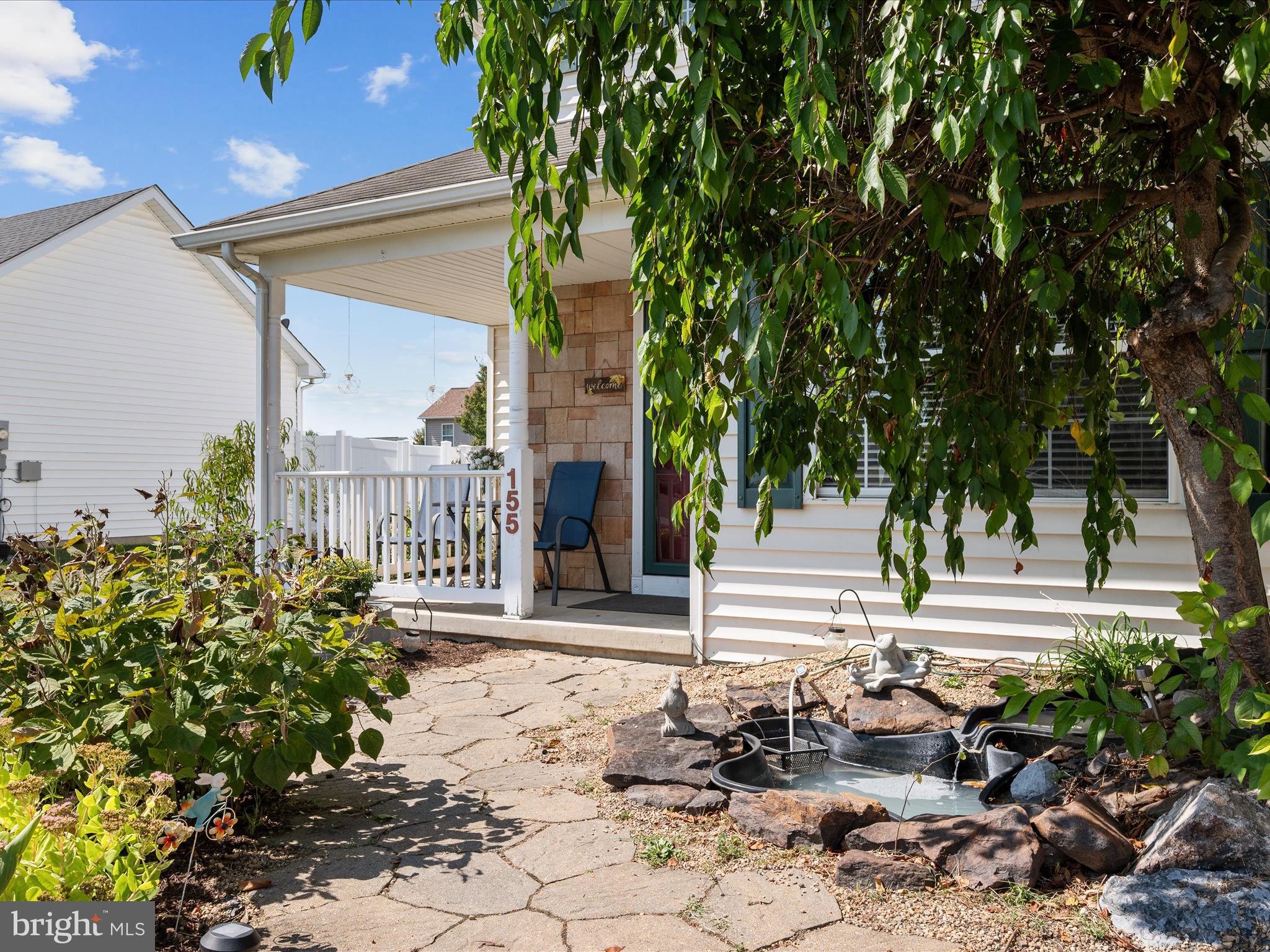 SPRING HILL - Residential