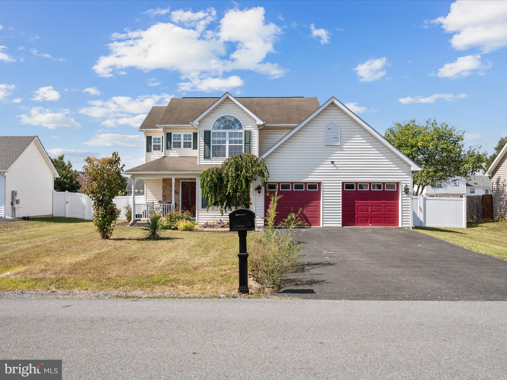 SPRING HILL - Residential