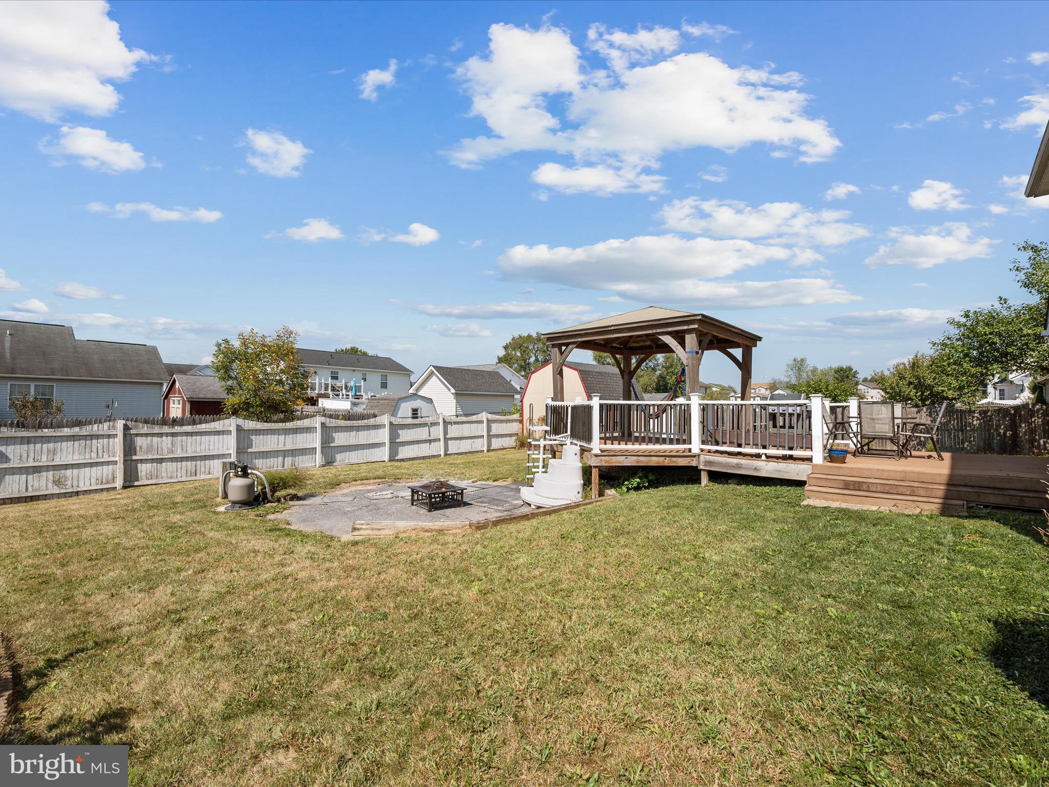 SPRING HILL - Residential