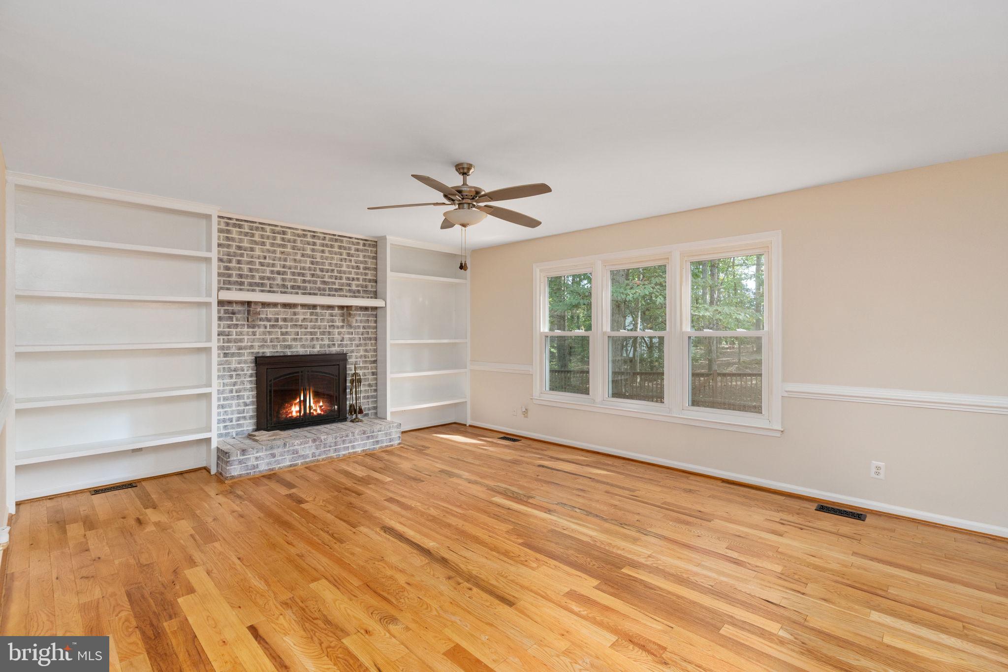 LEE'S HILL - Residential