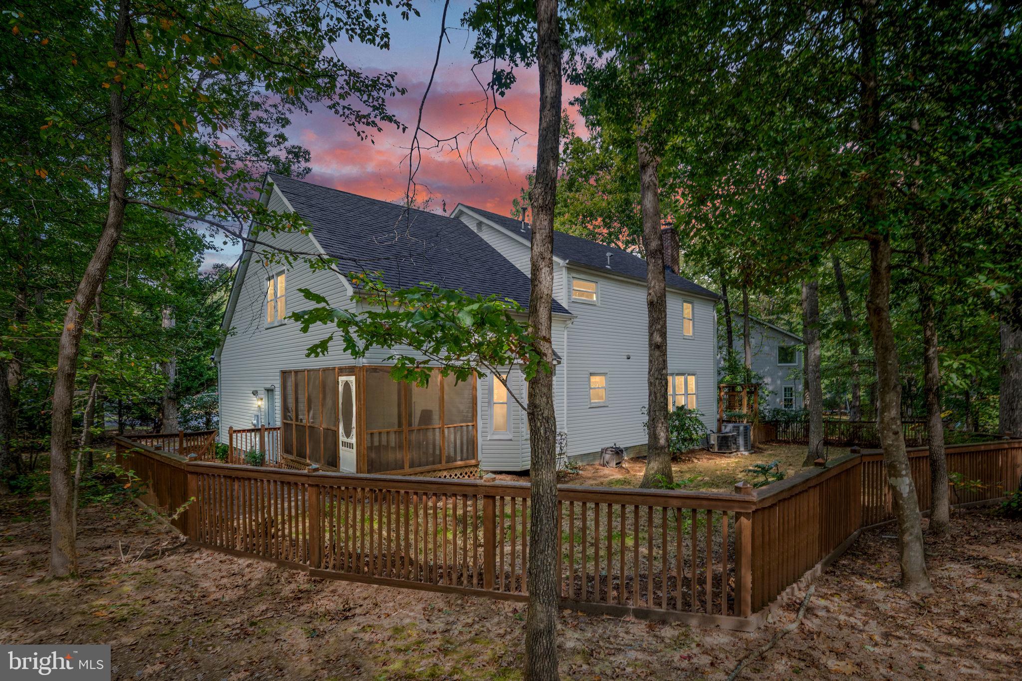 LEE'S HILL - Residential