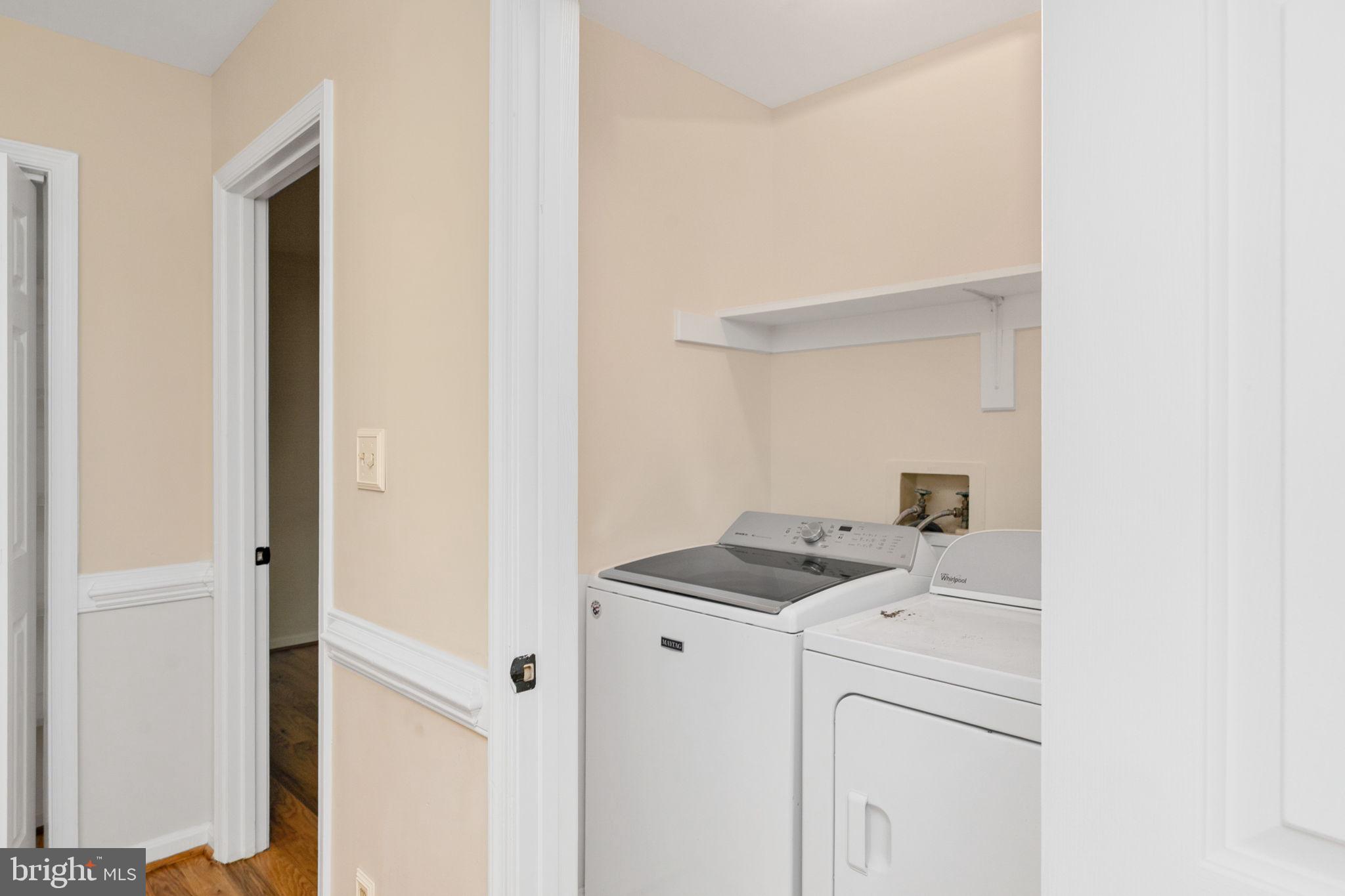 LEE'S HILL - Residential