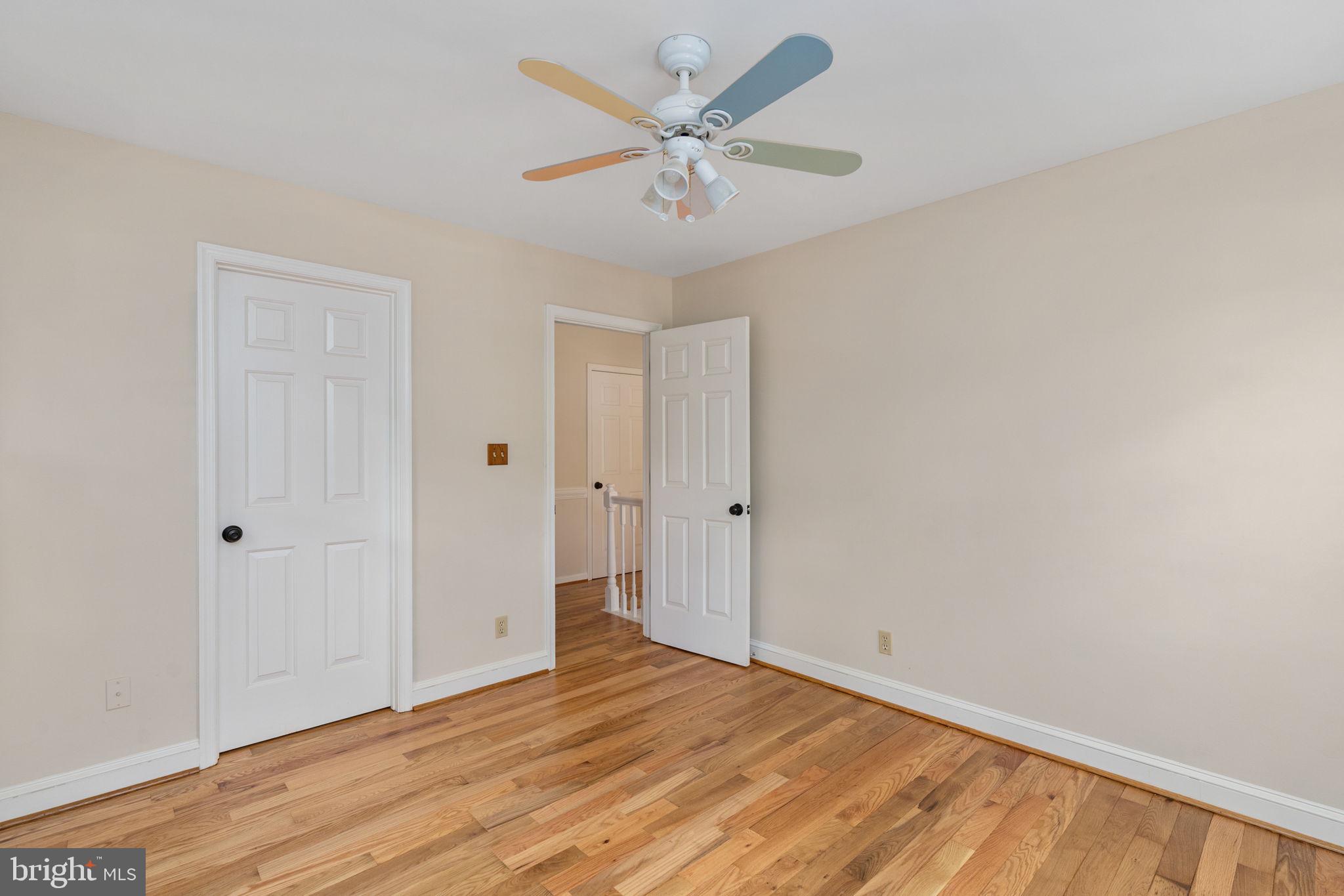 LEE'S HILL - Residential