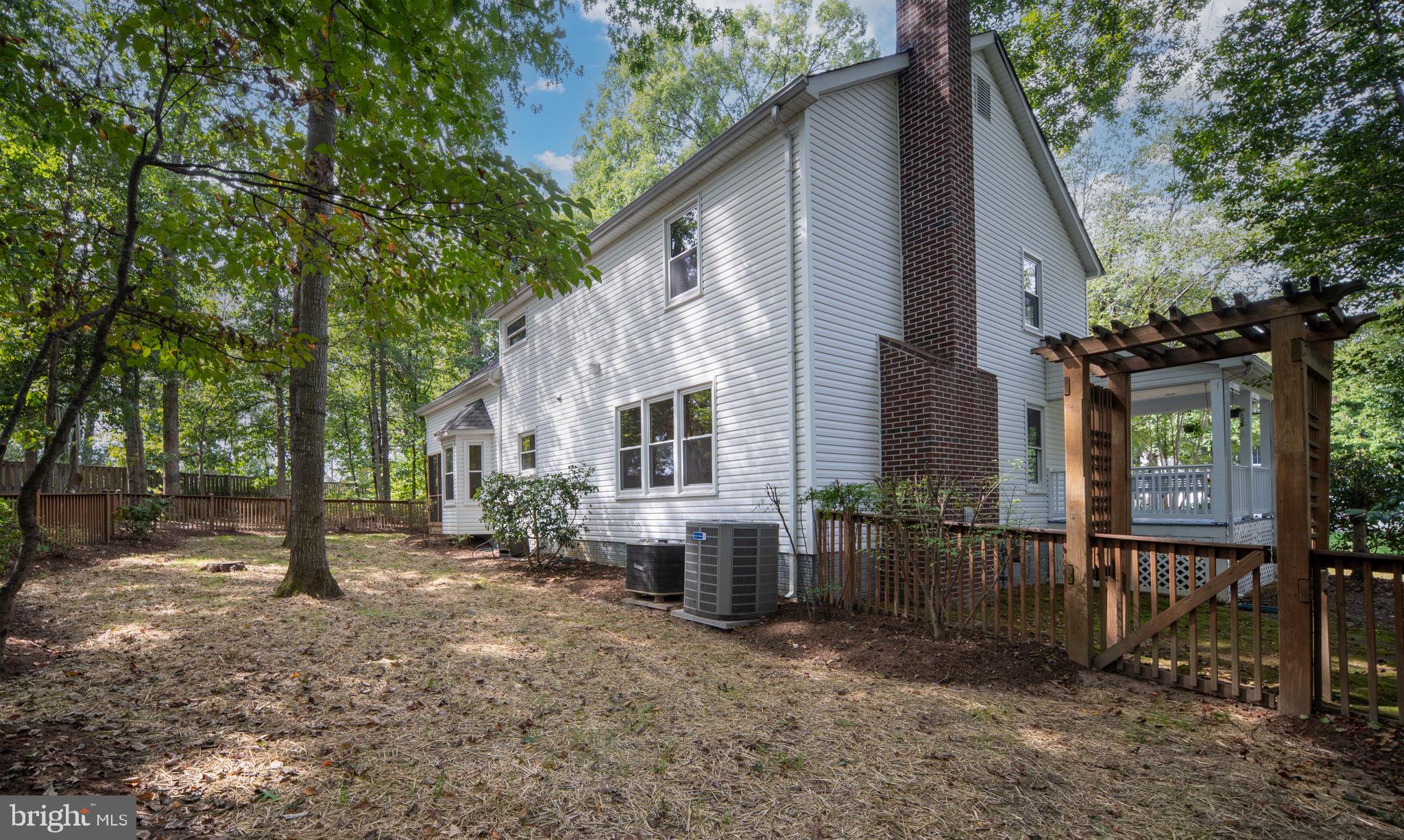 LEE'S HILL - Residential