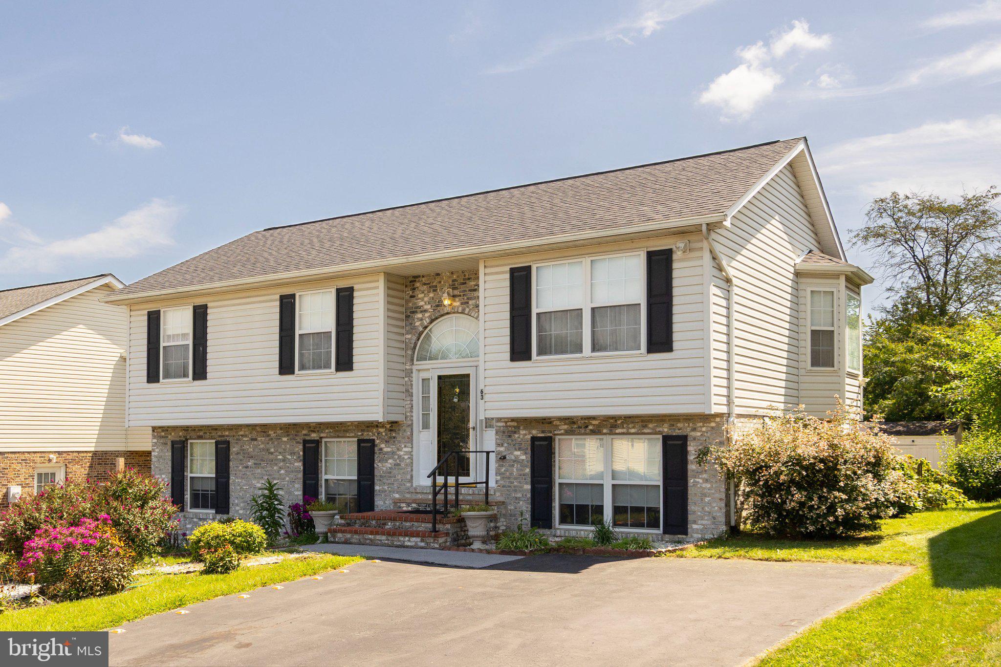 63 RIFLEMEN LANE