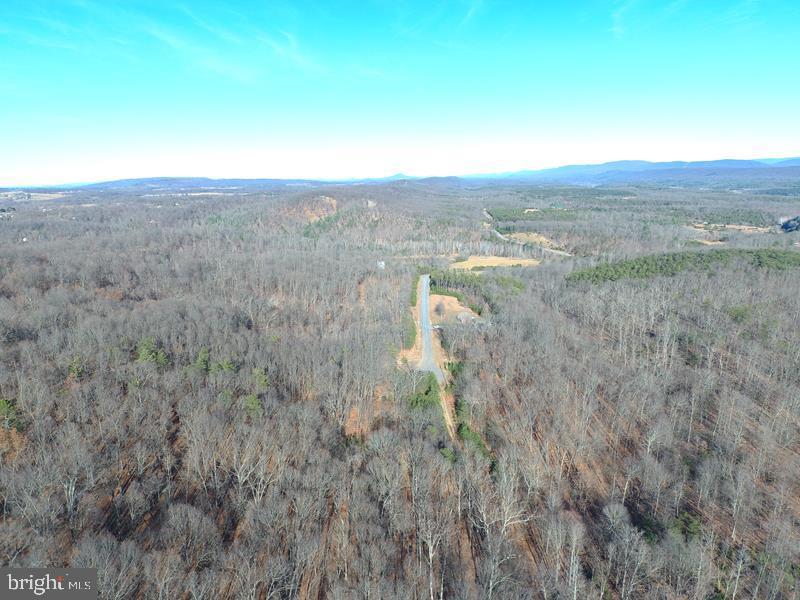 QUIVEYS GROVE - Land