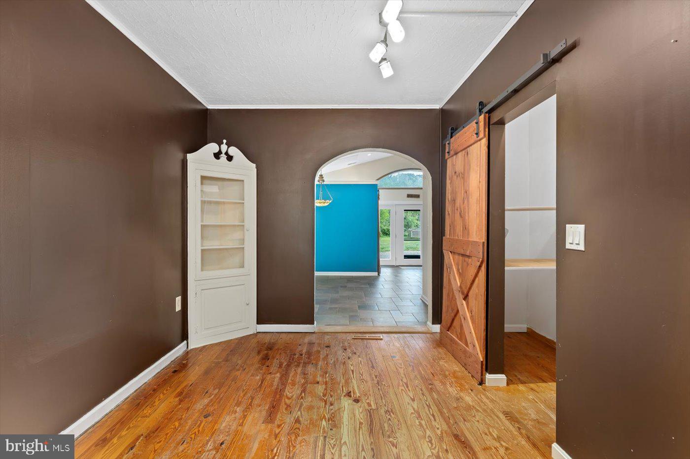 PT MANCE - Residential